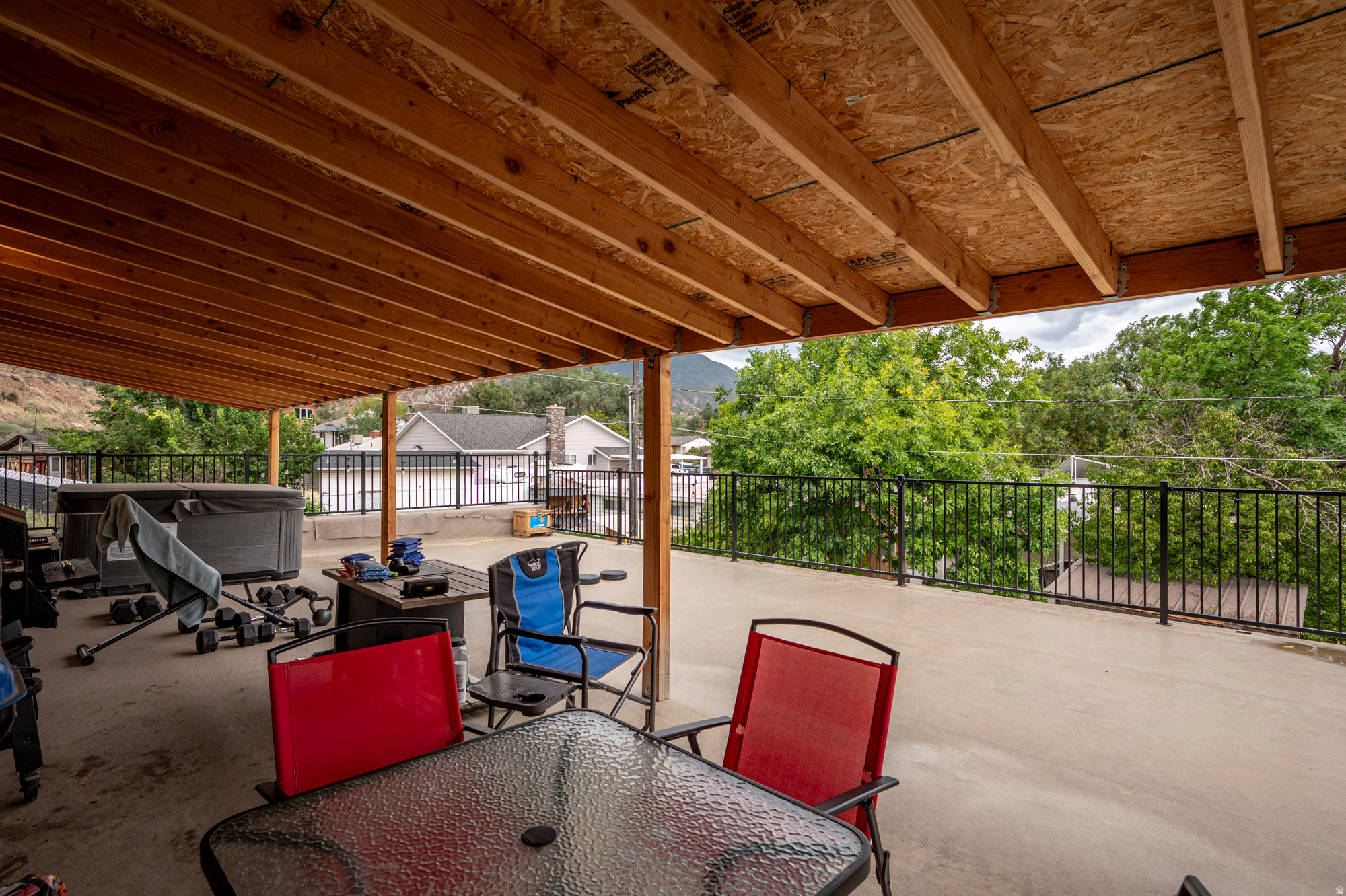 main property photo 31