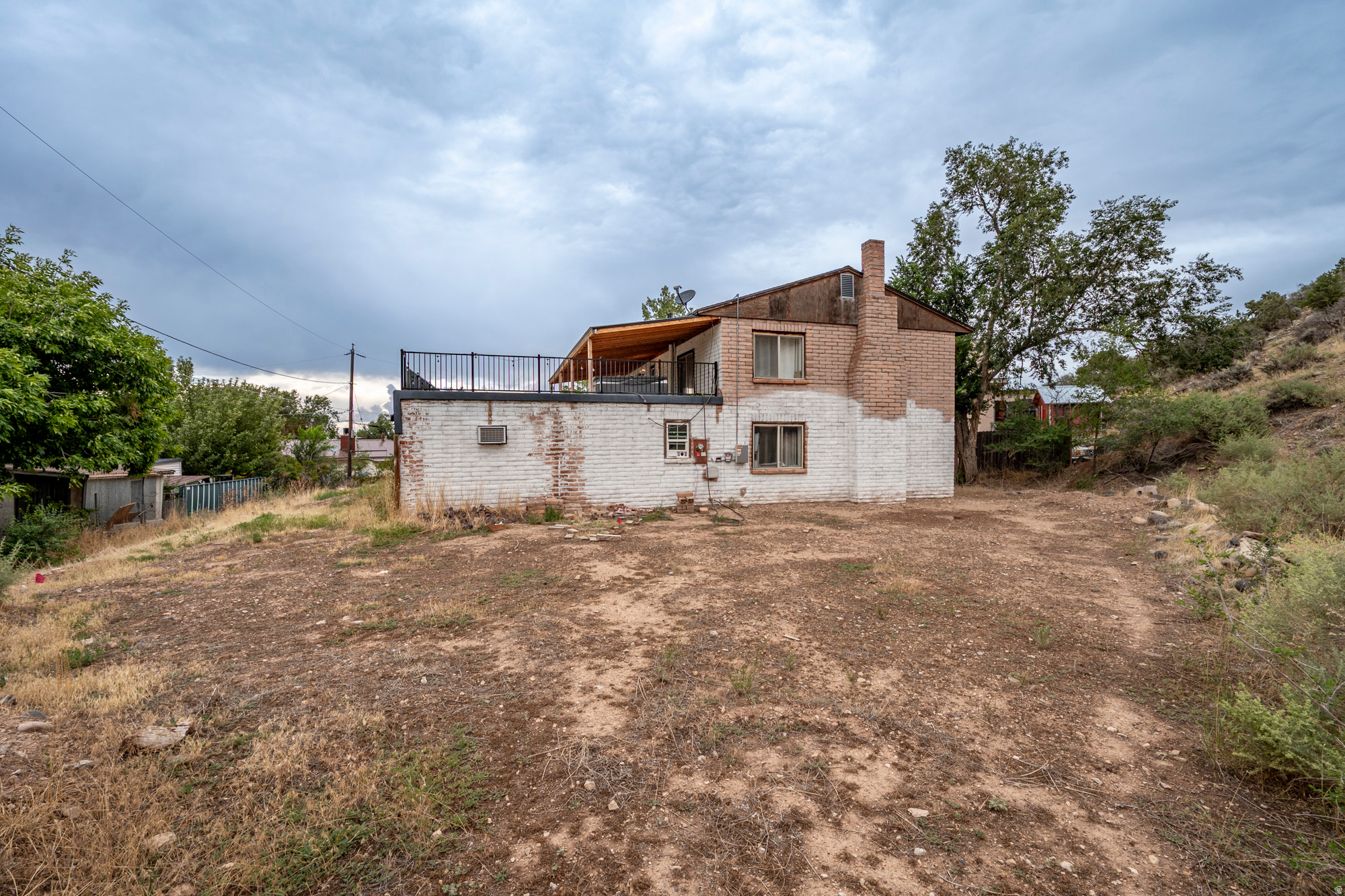 main property photo 36