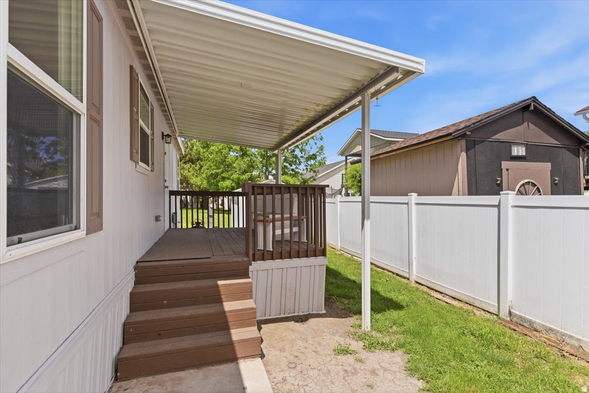 main property photo 19