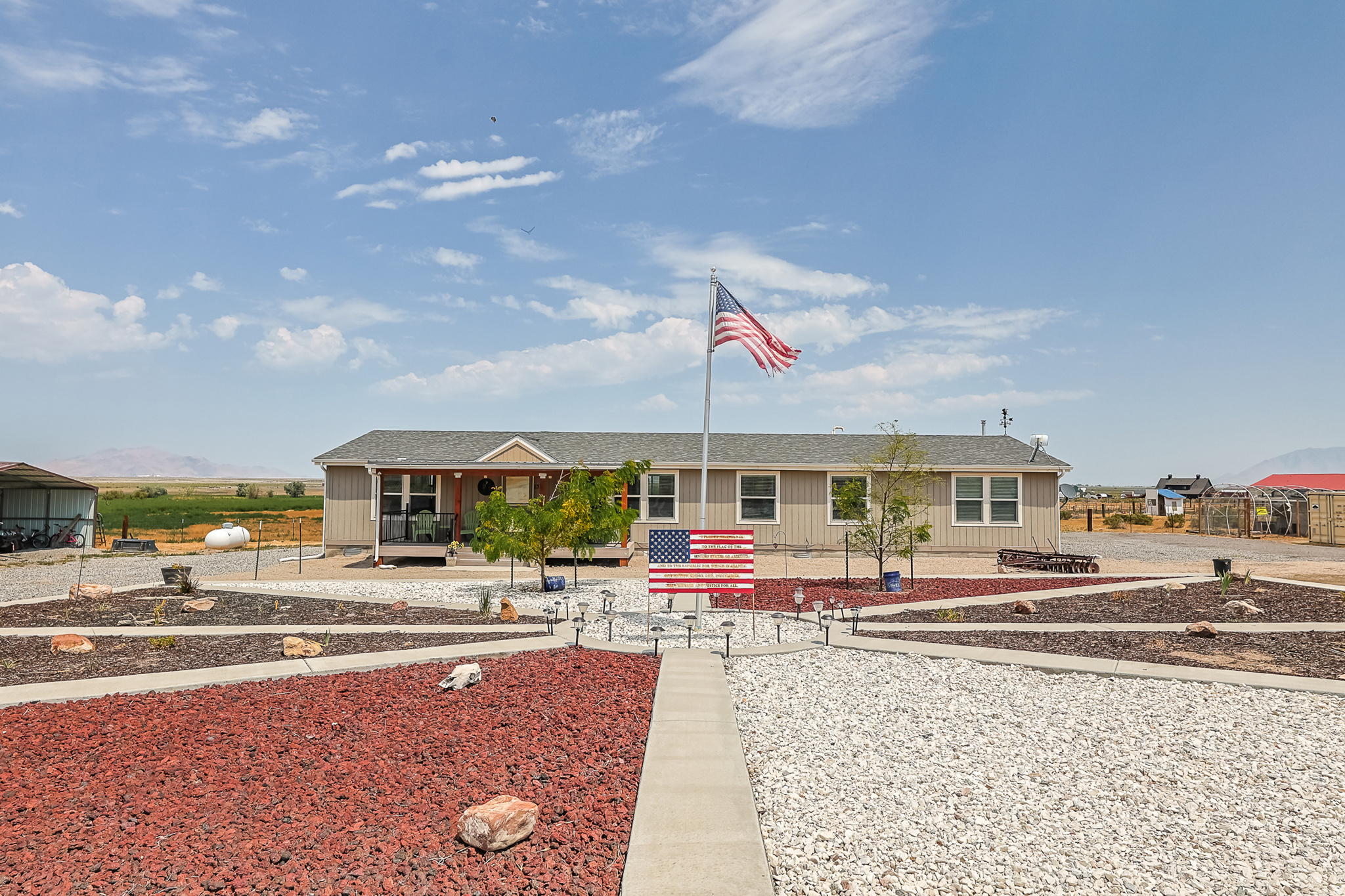 main property photo 58