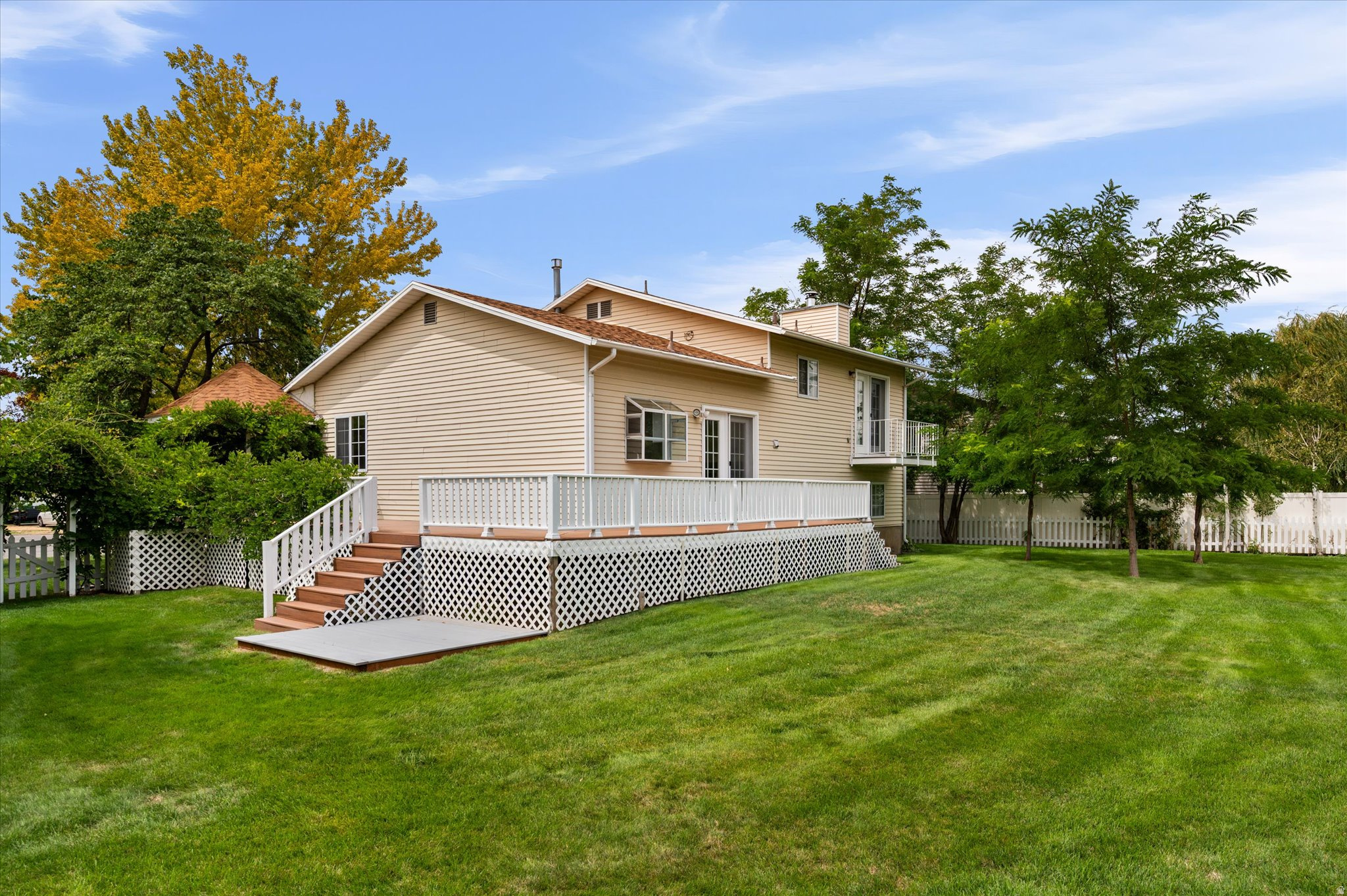 main property photo 38