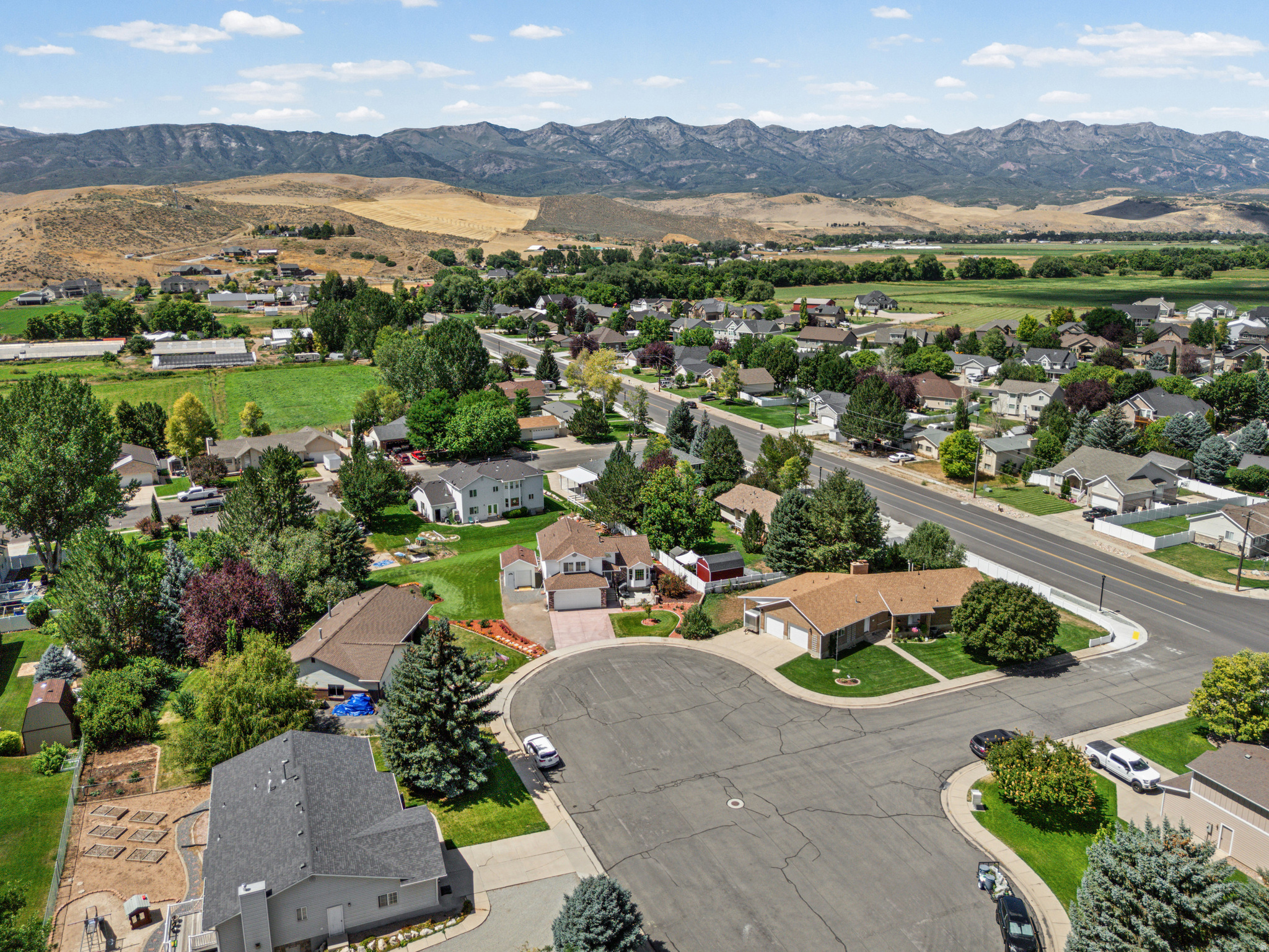 main property photo 47