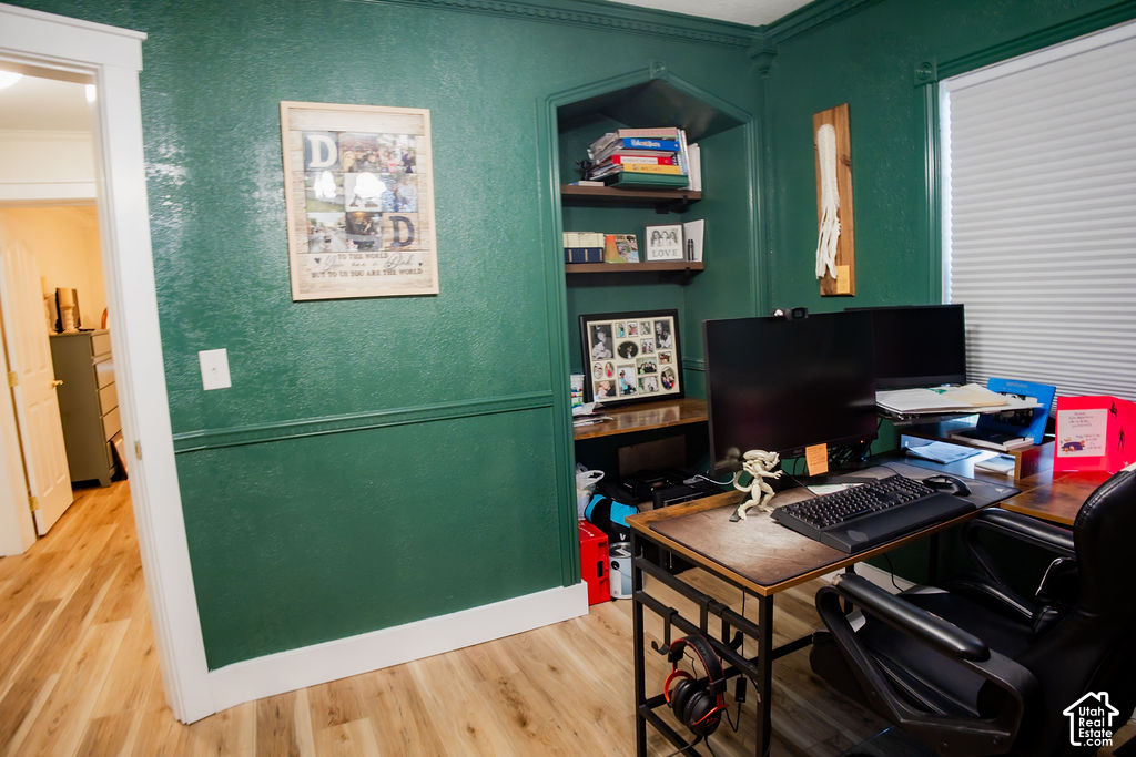 main property photo 59