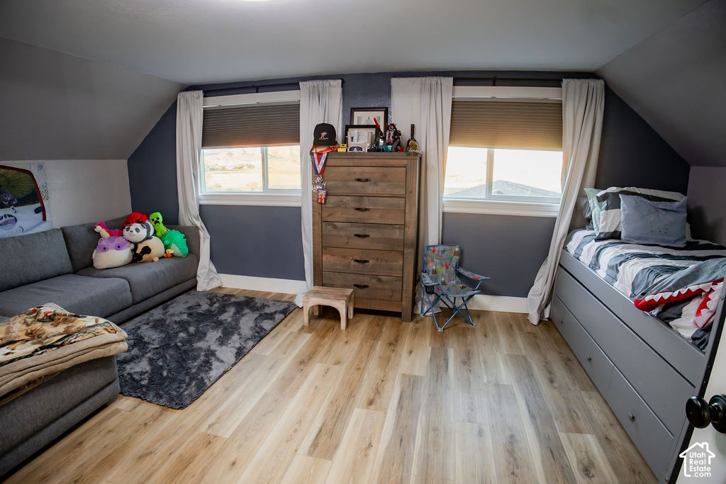 main property photo 78