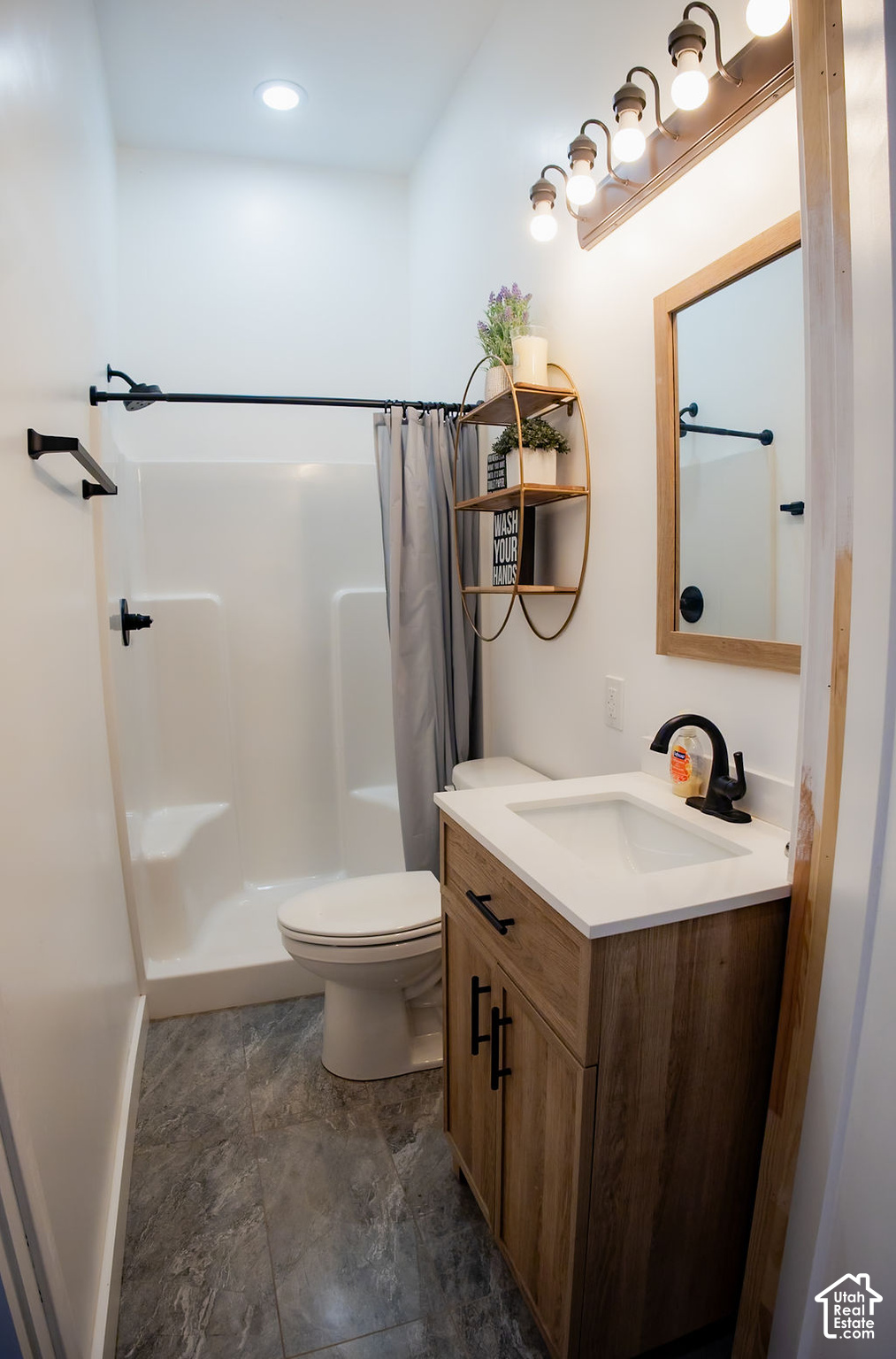 main property photo 92