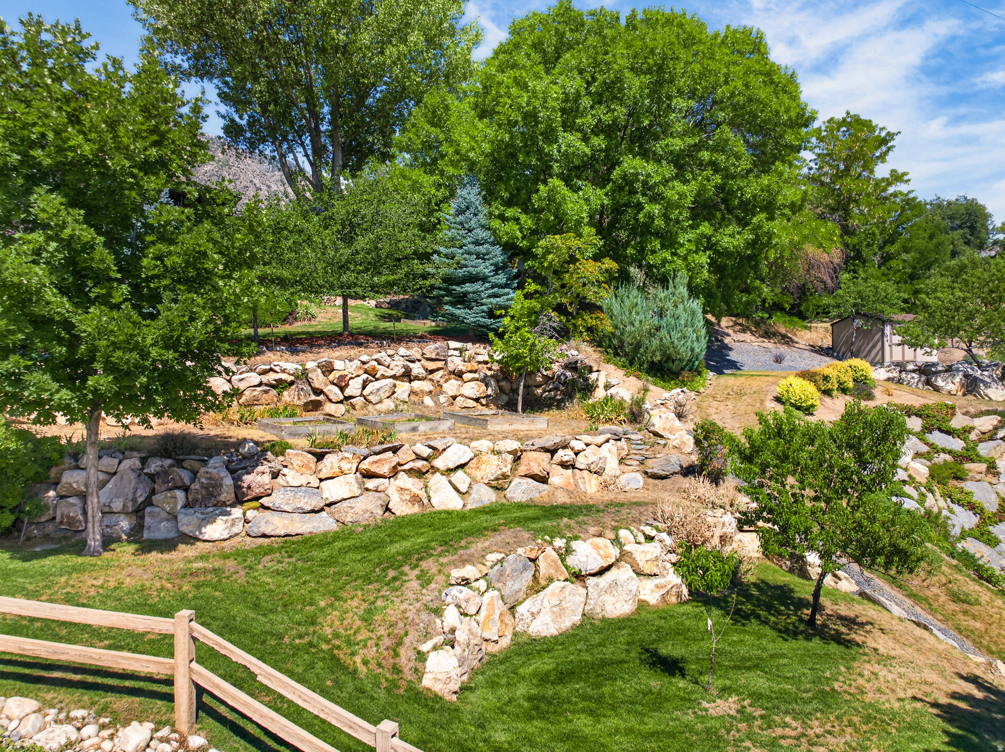 main property photo 59