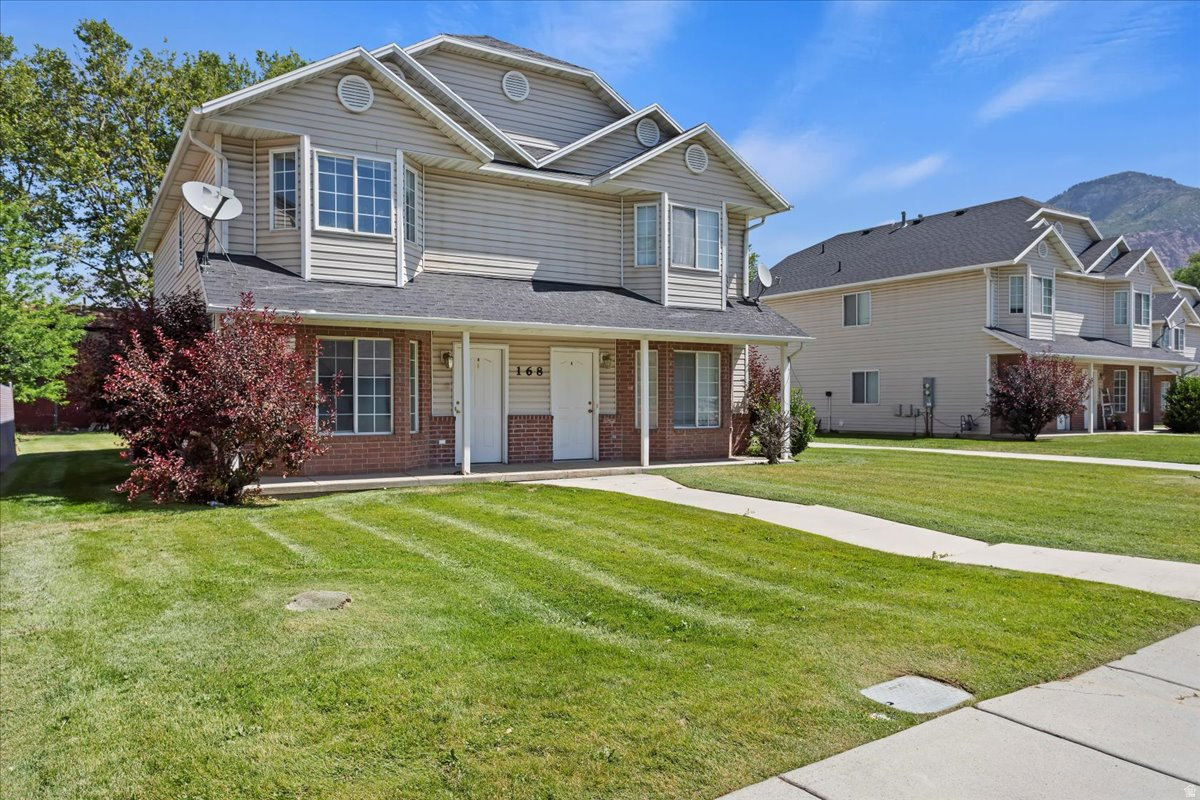 main property photo 19