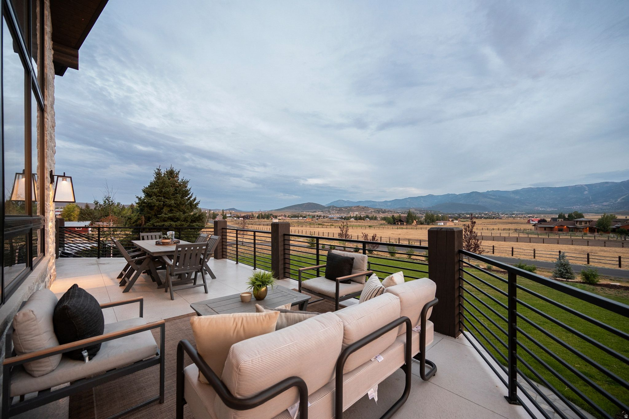 main property photo 83
