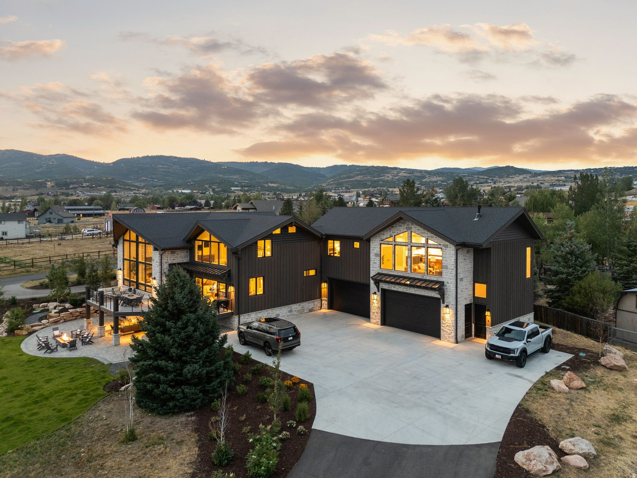 main property photo 84