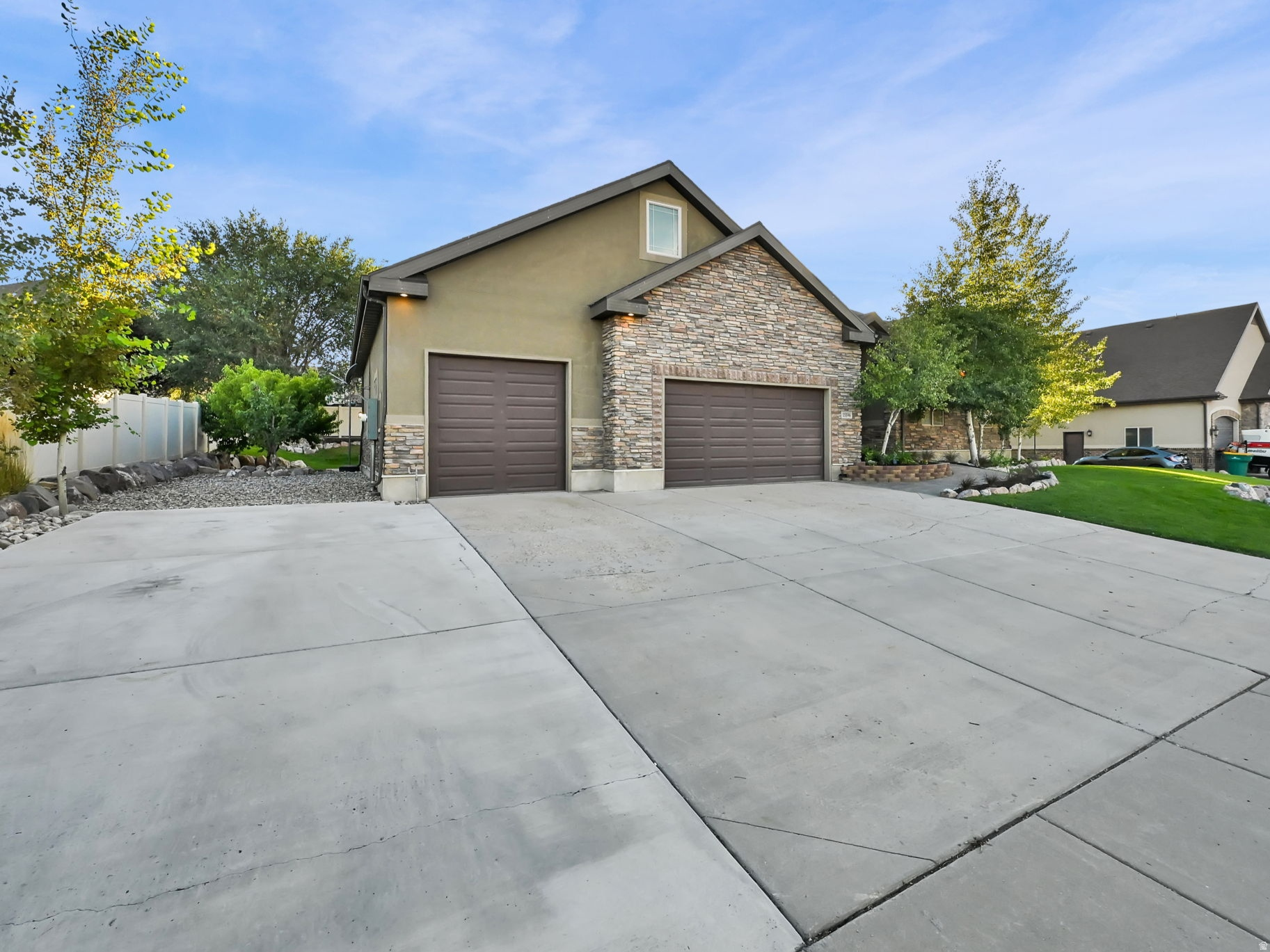 main property photo 65