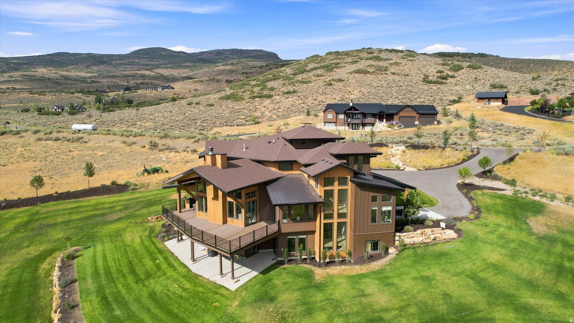 main property photo 59