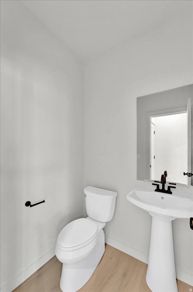 main property photo 8