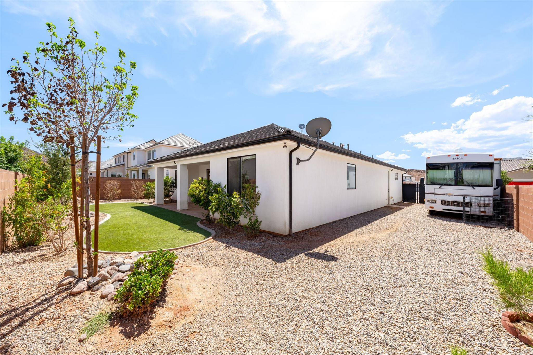 main property photo 48