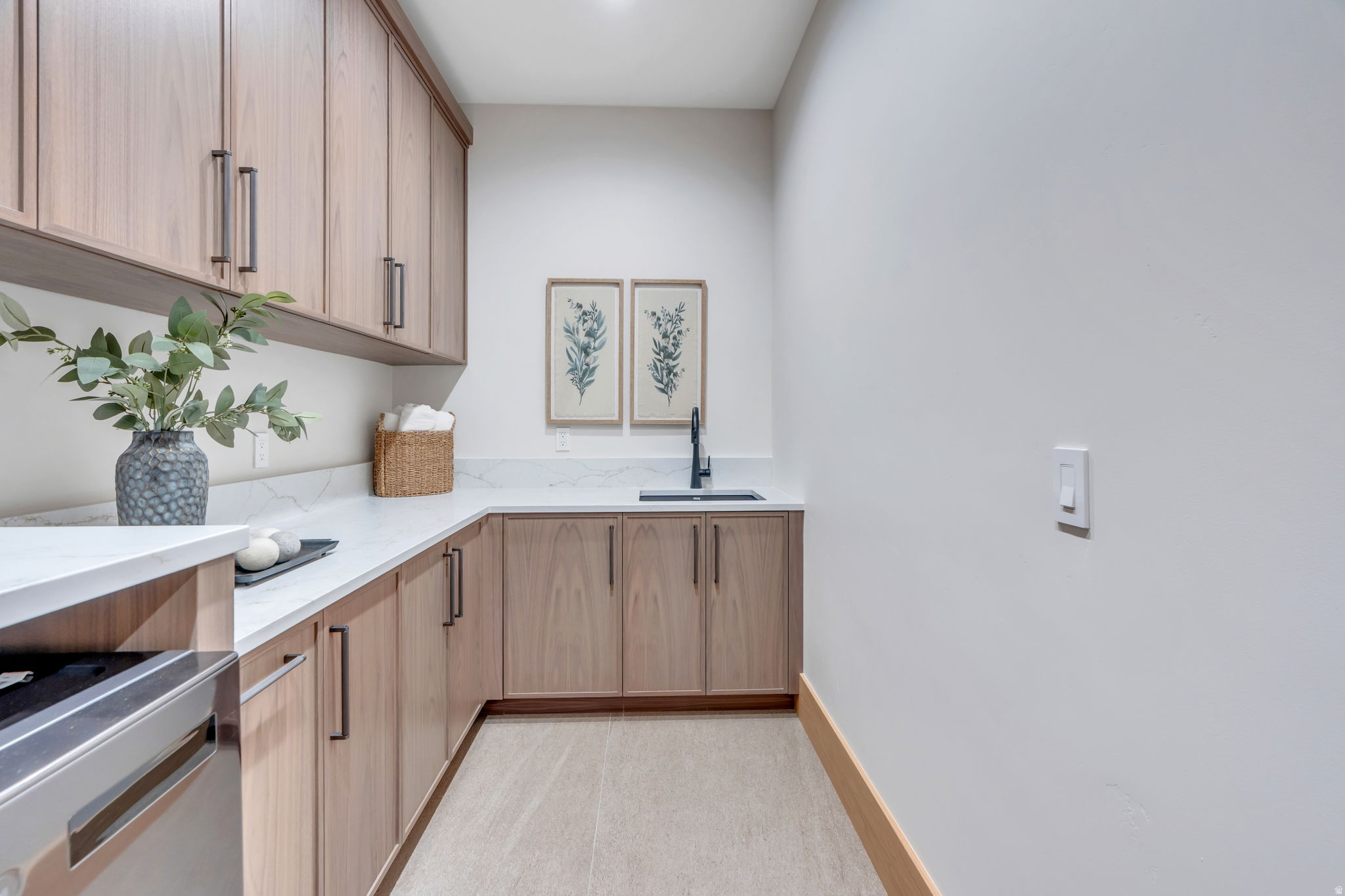 main property photo 74