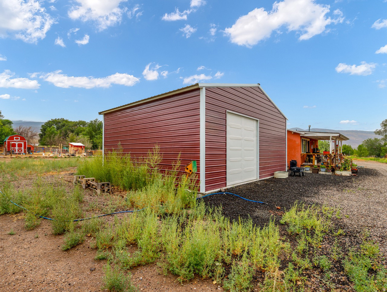 main property photo 21