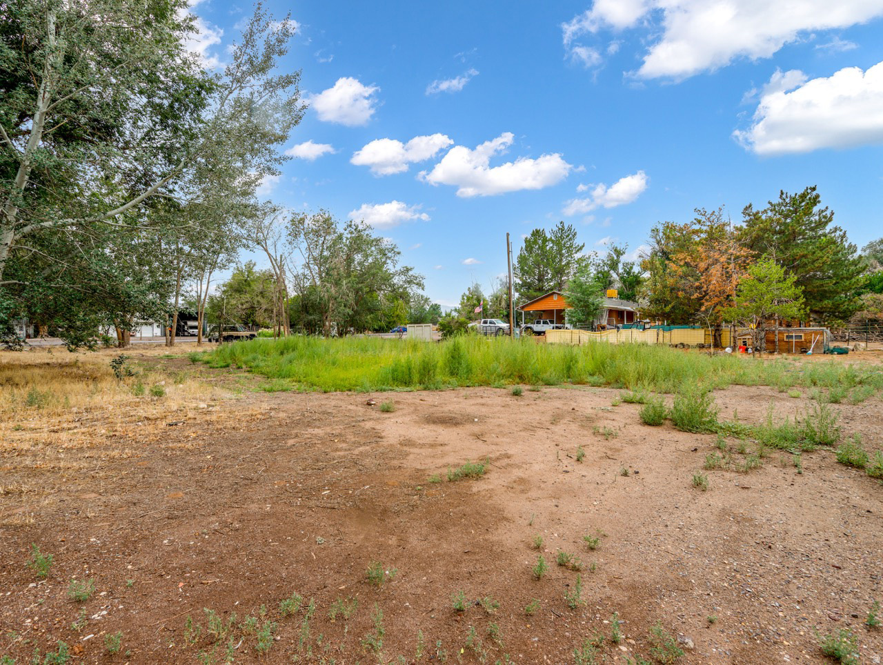 main property photo 24
