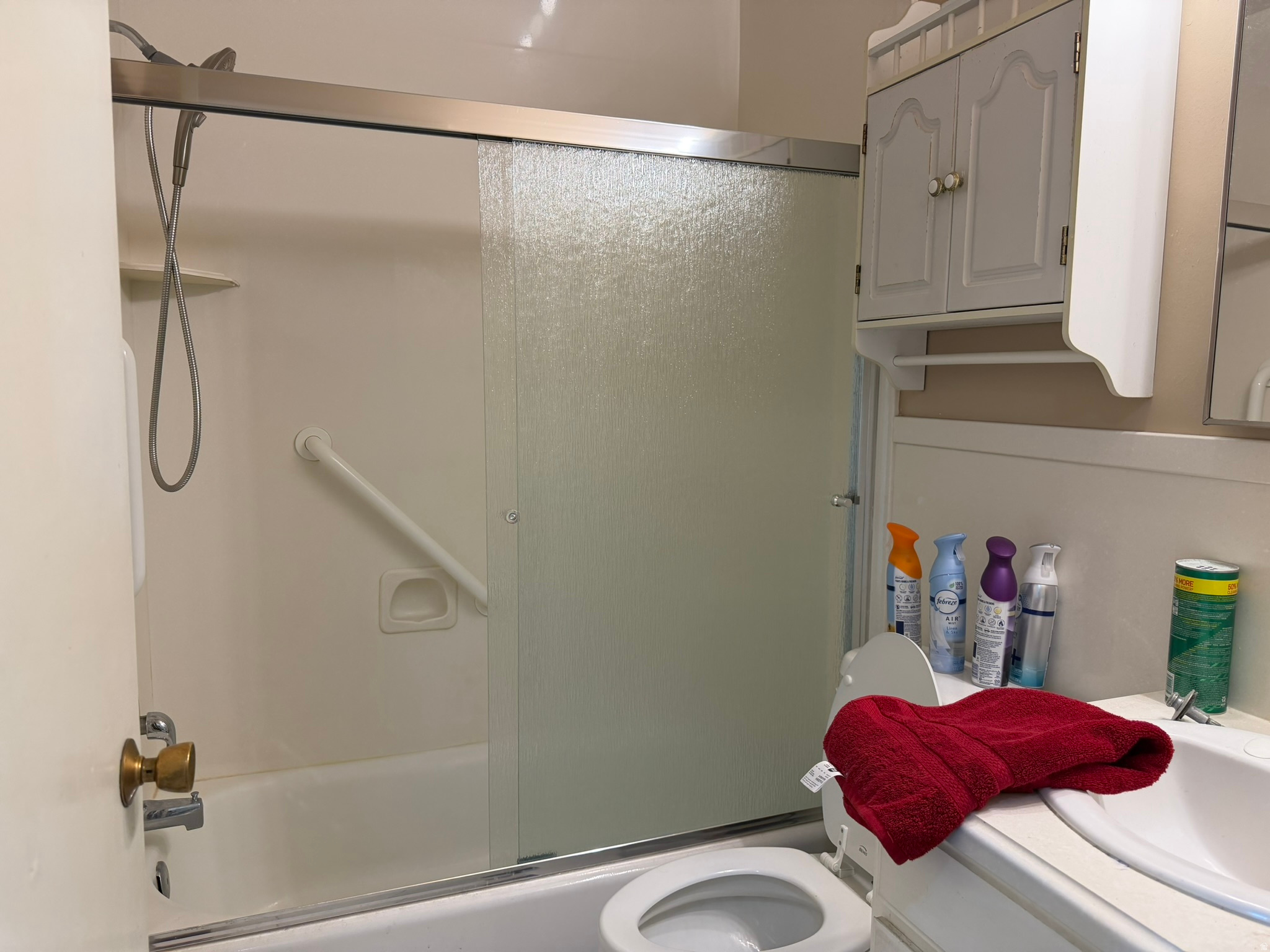 main property photo 10