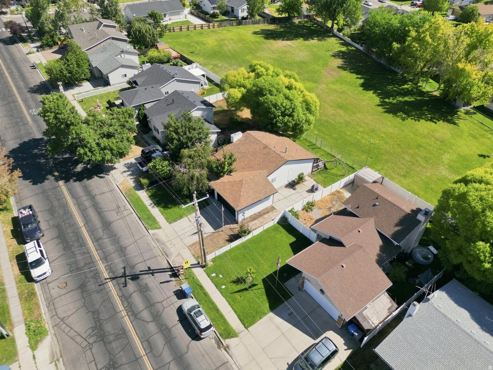 main property photo 53