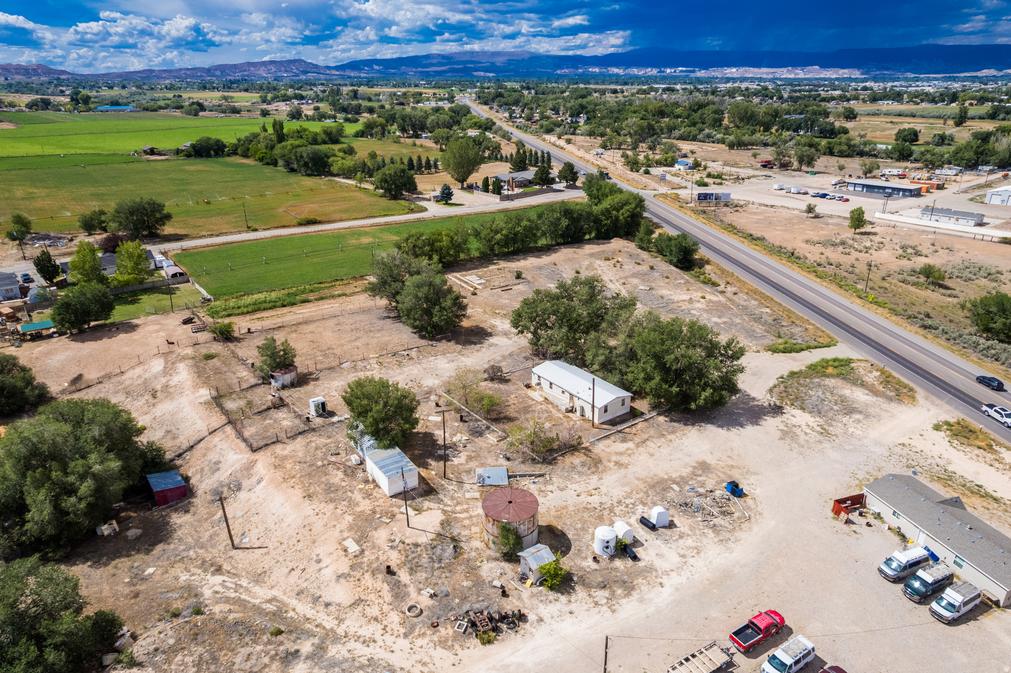 main property photo 45