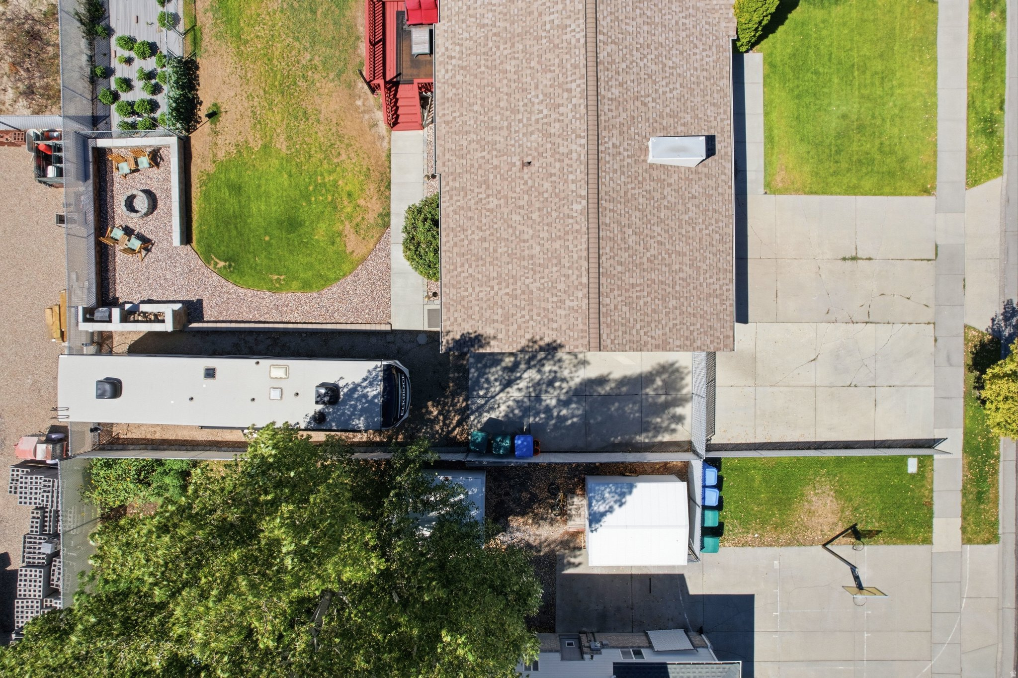 main property photo 66