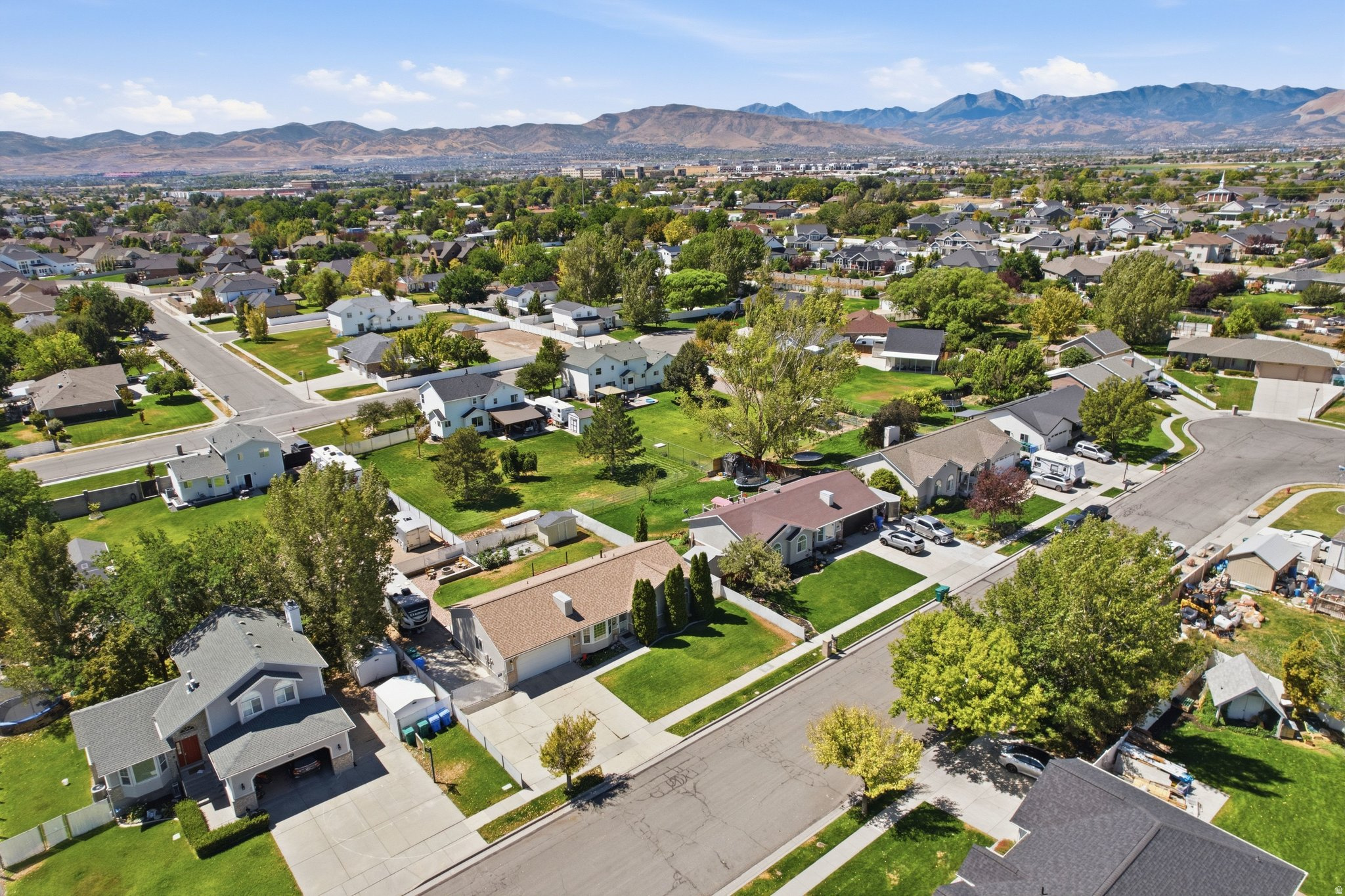 main property photo 70