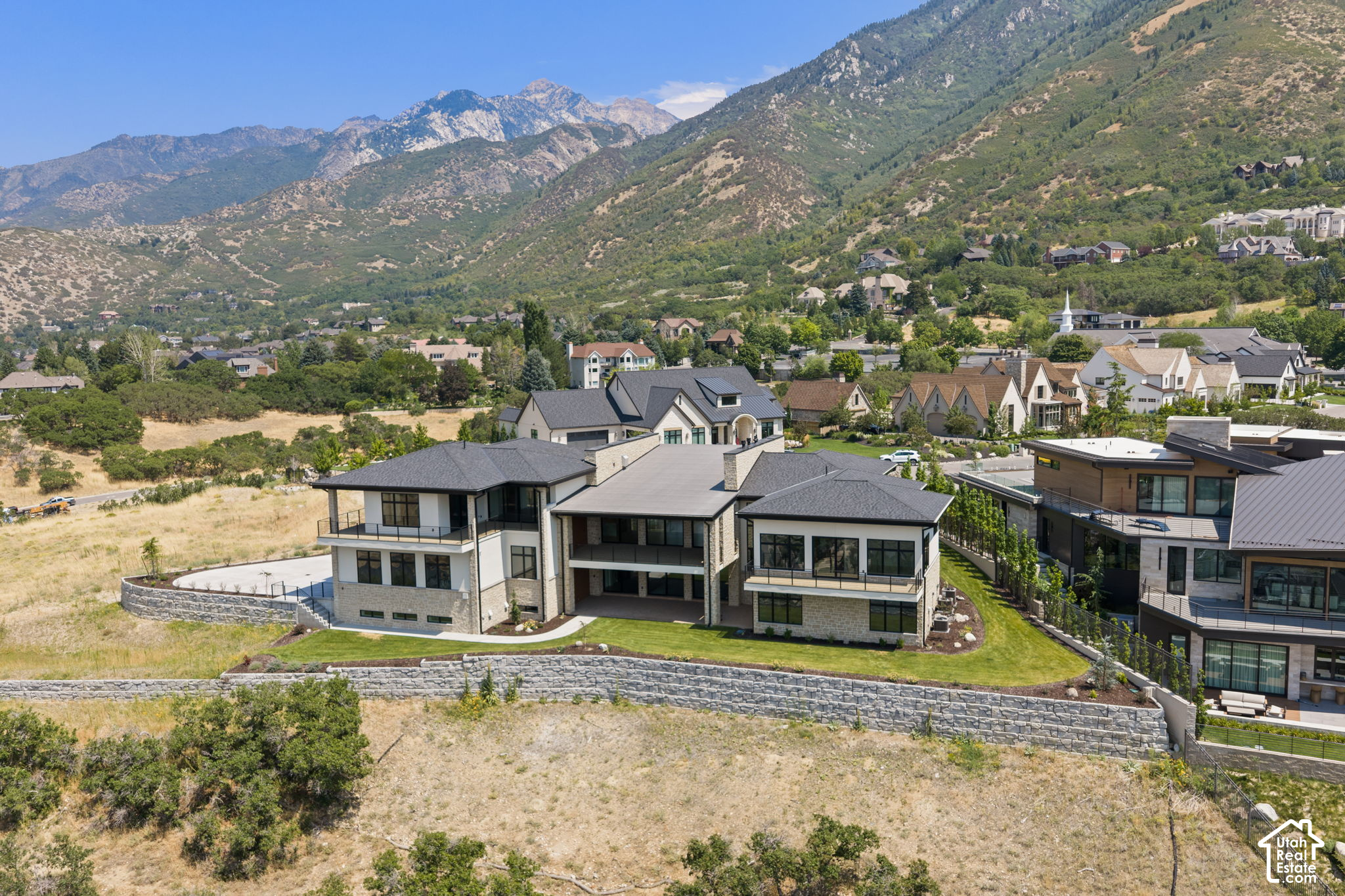 main property photo 112