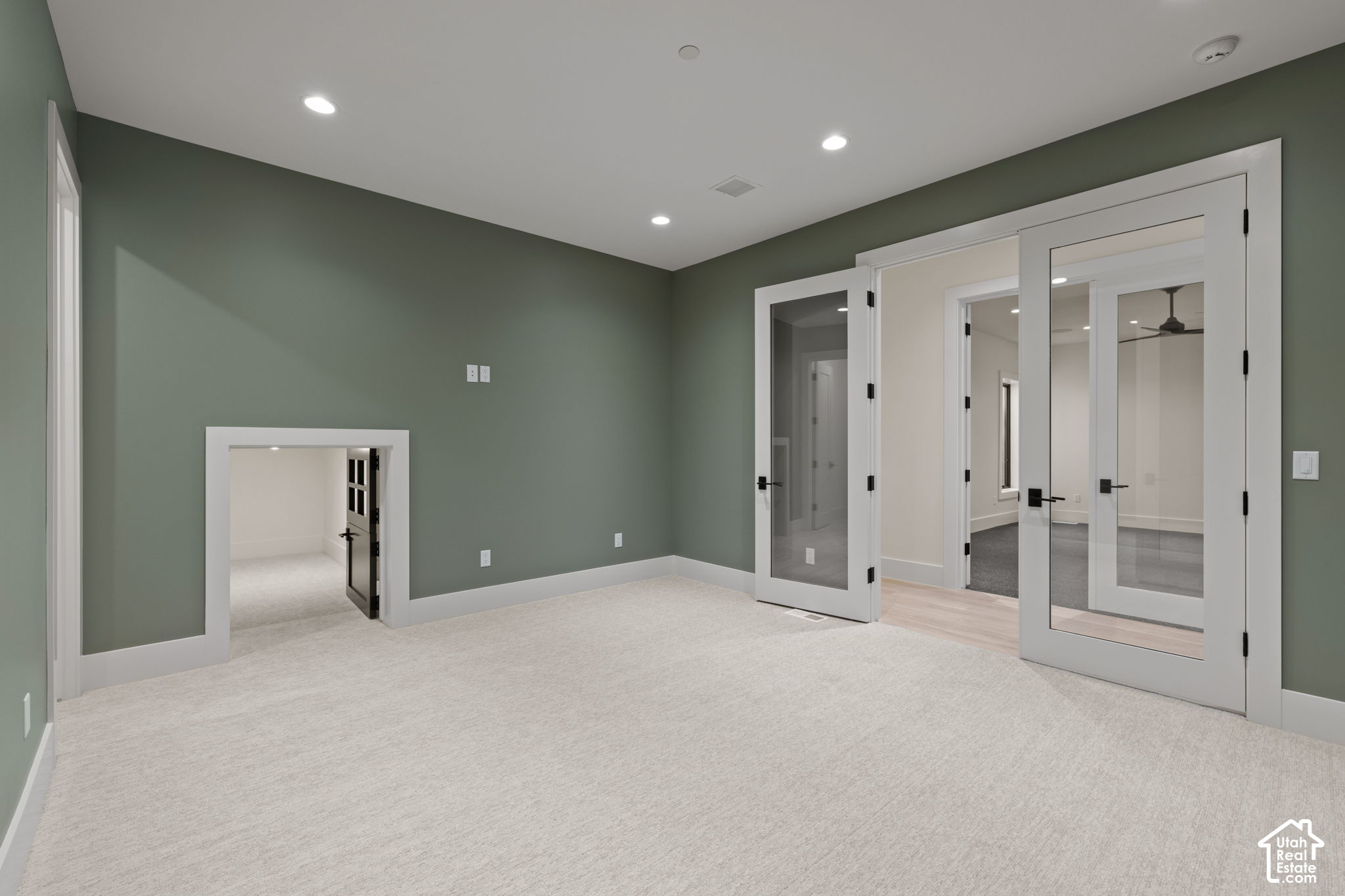 main property photo 77