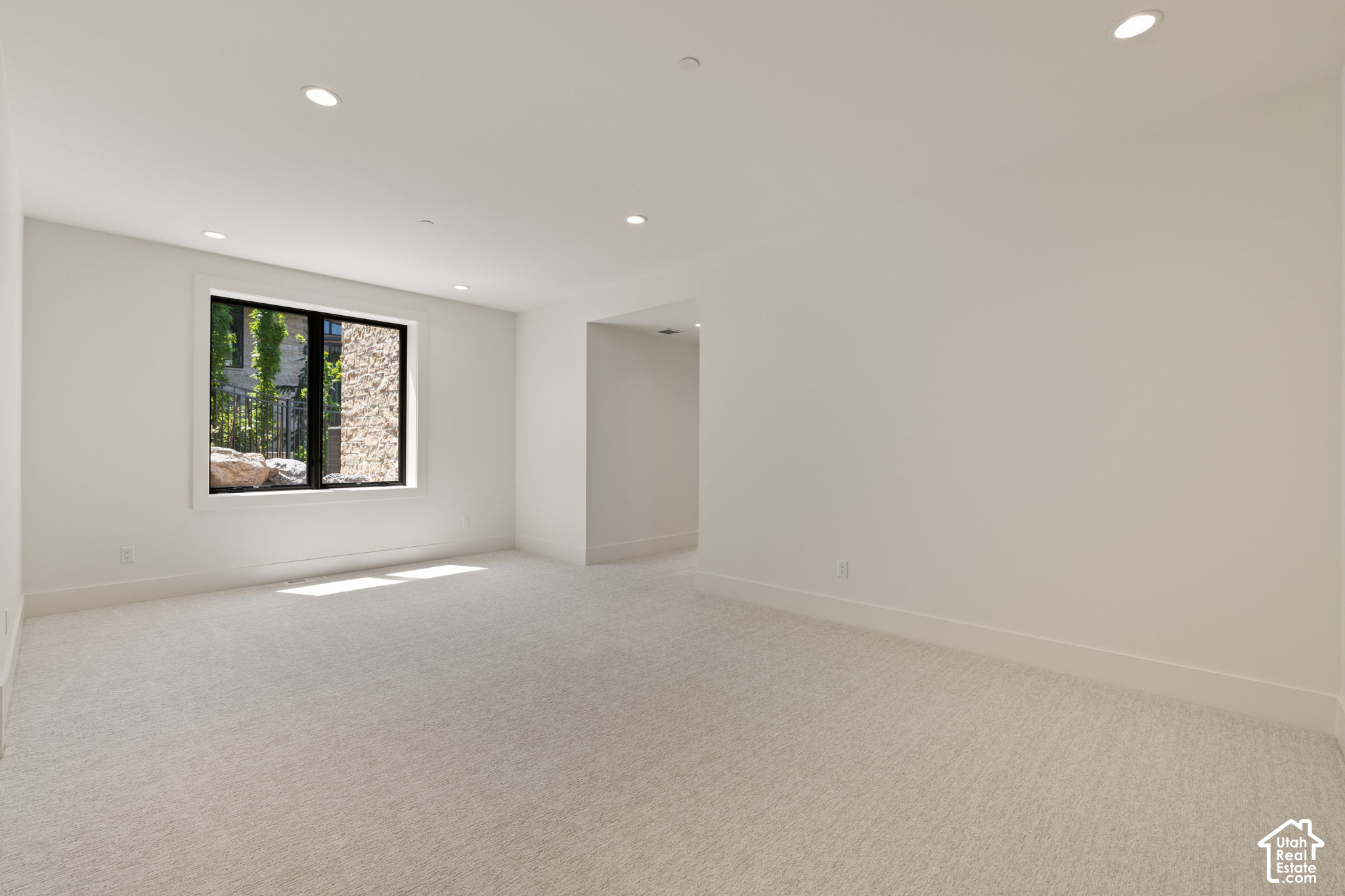 main property photo 96