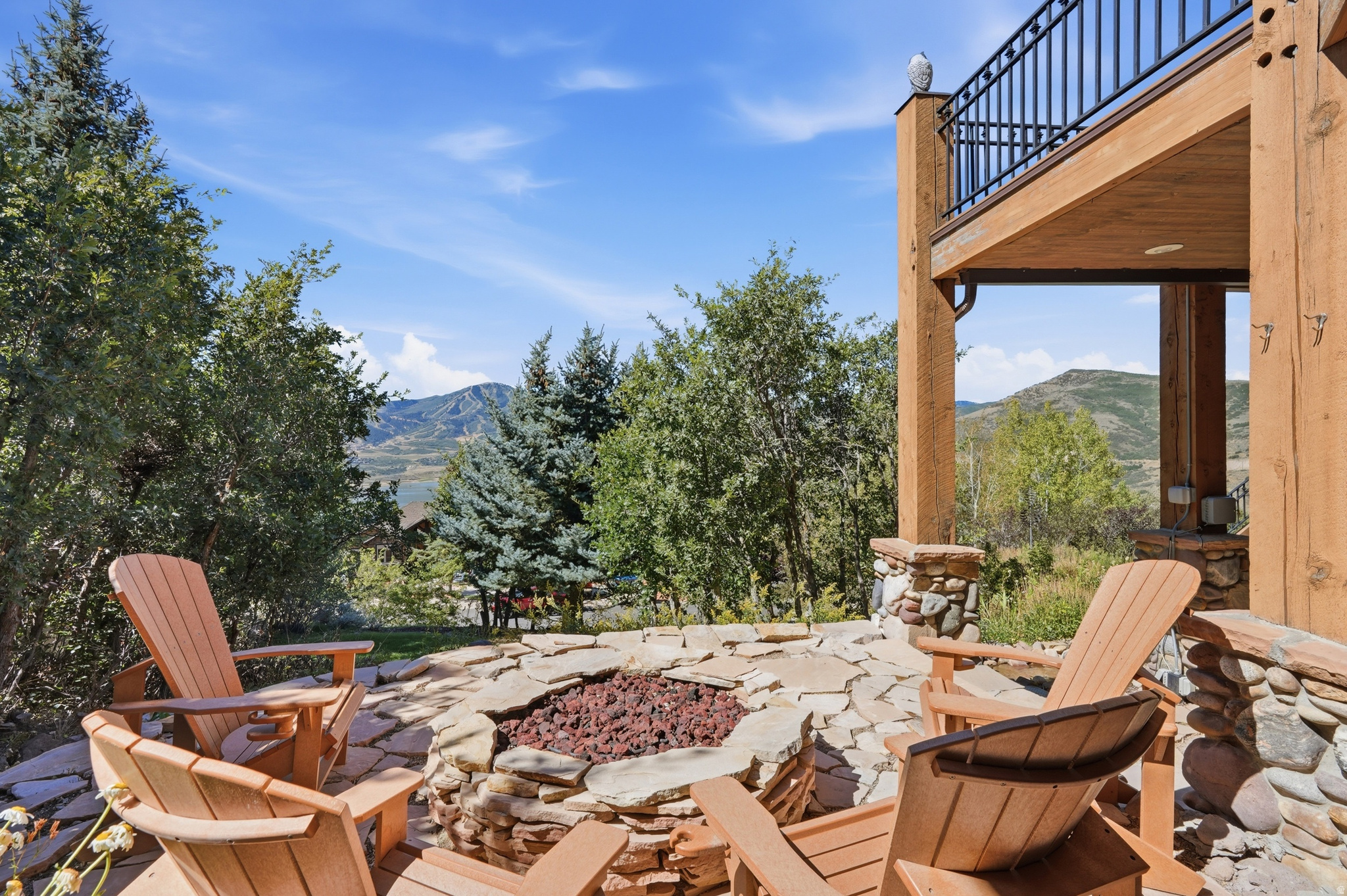 main property photo 54