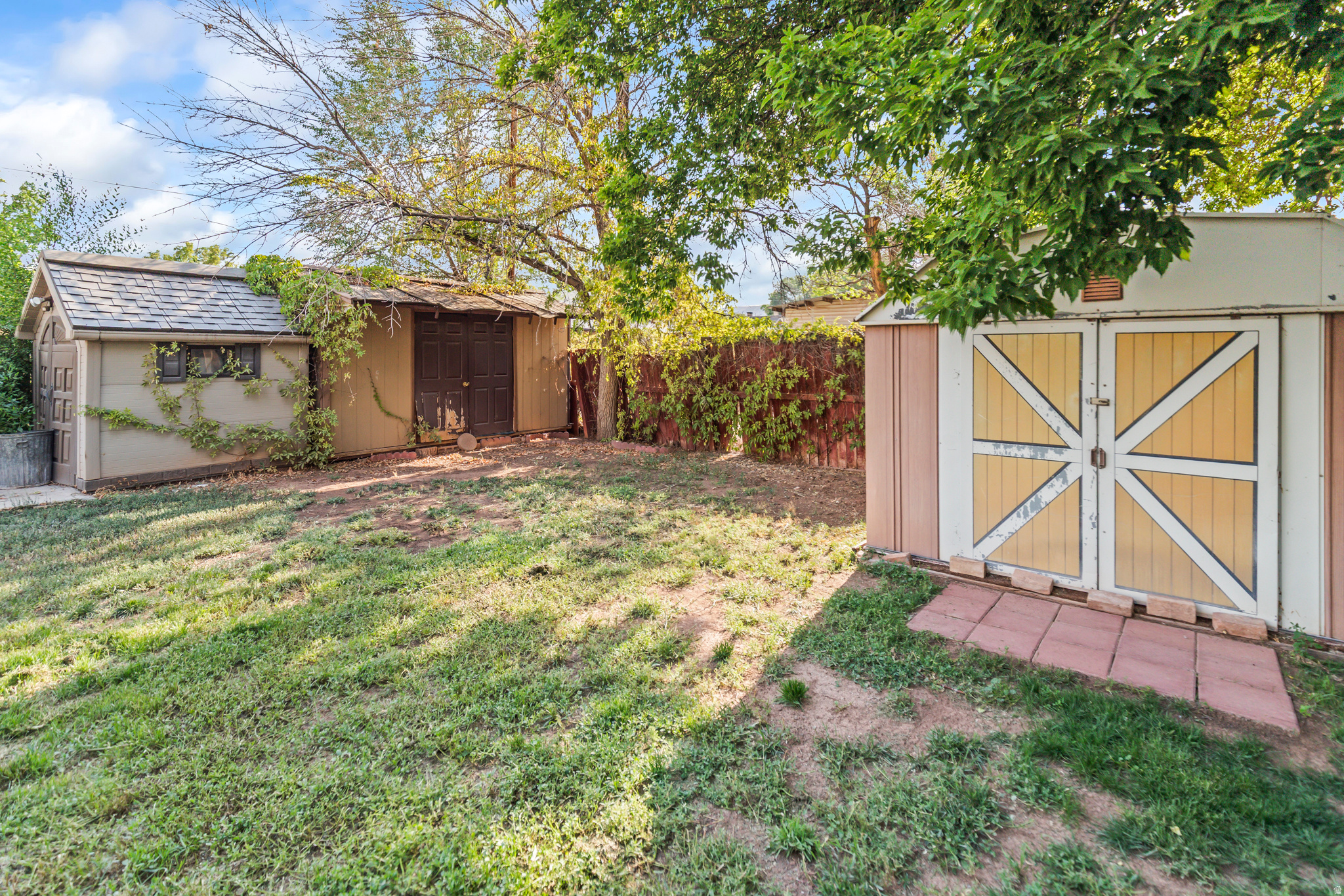 main property photo 35