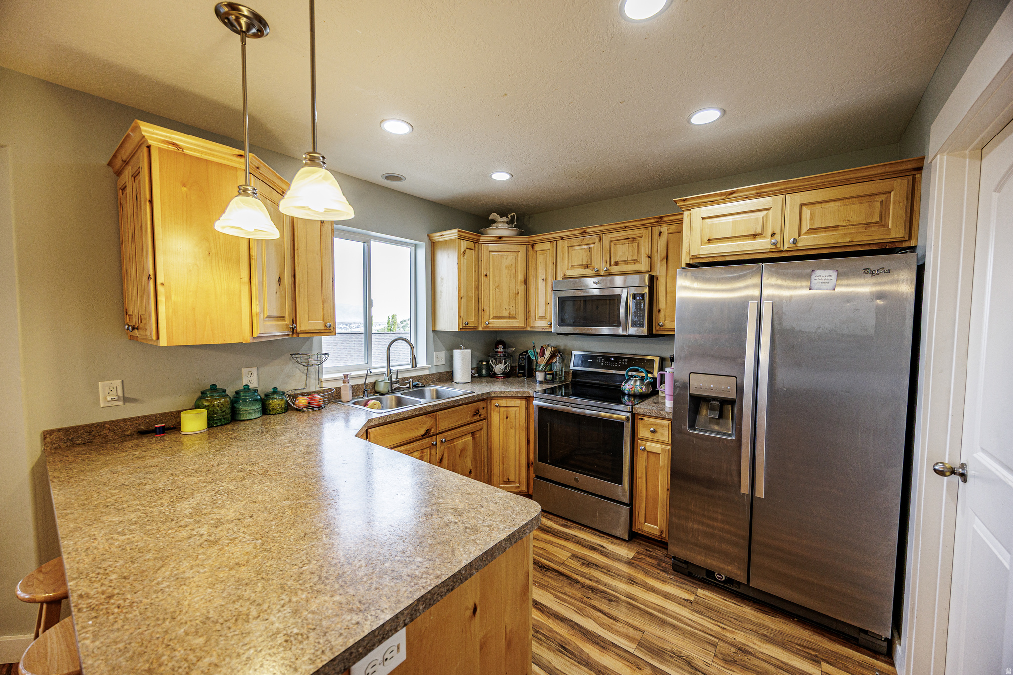 main property photo 5