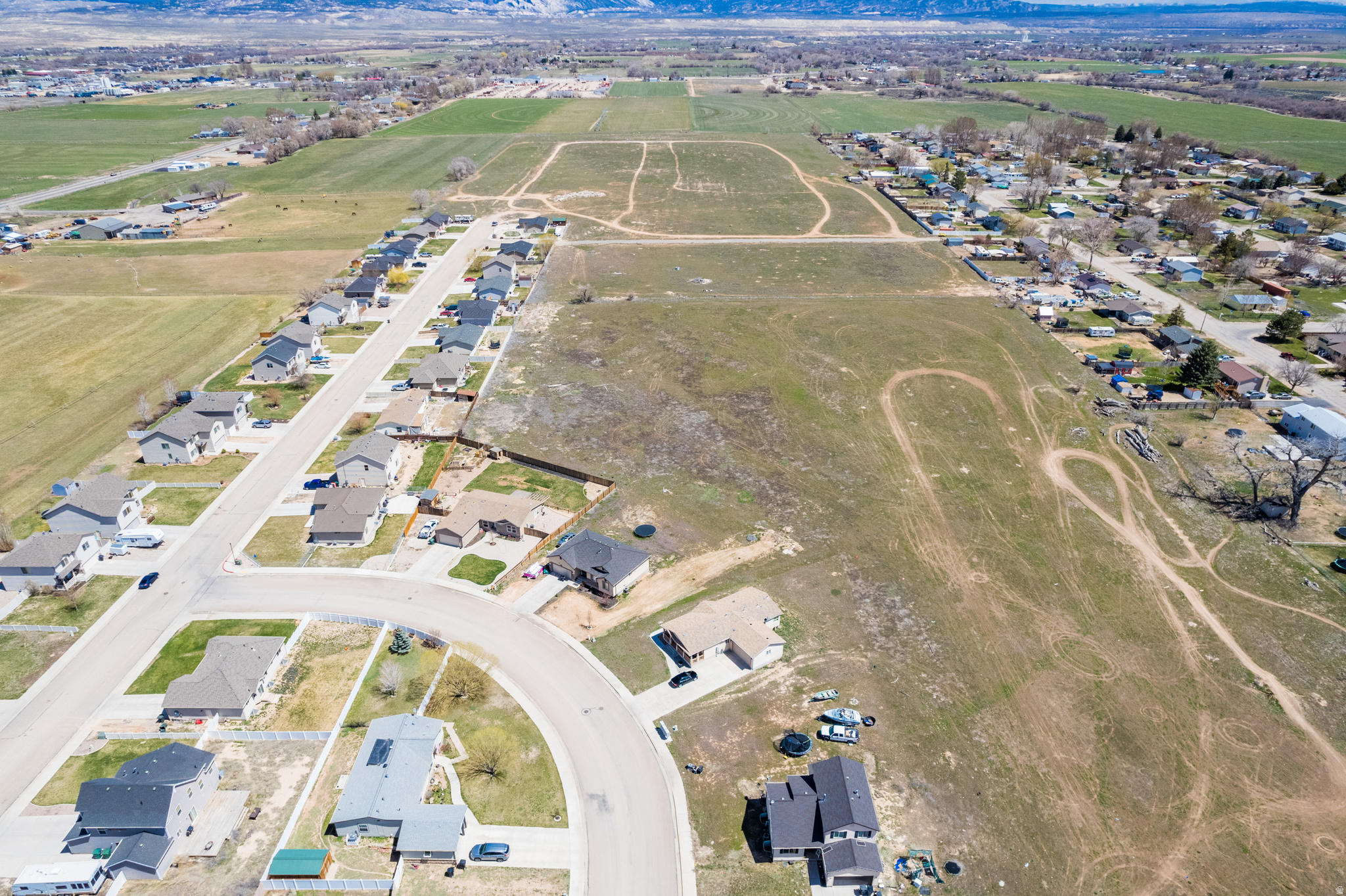 main property photo 10