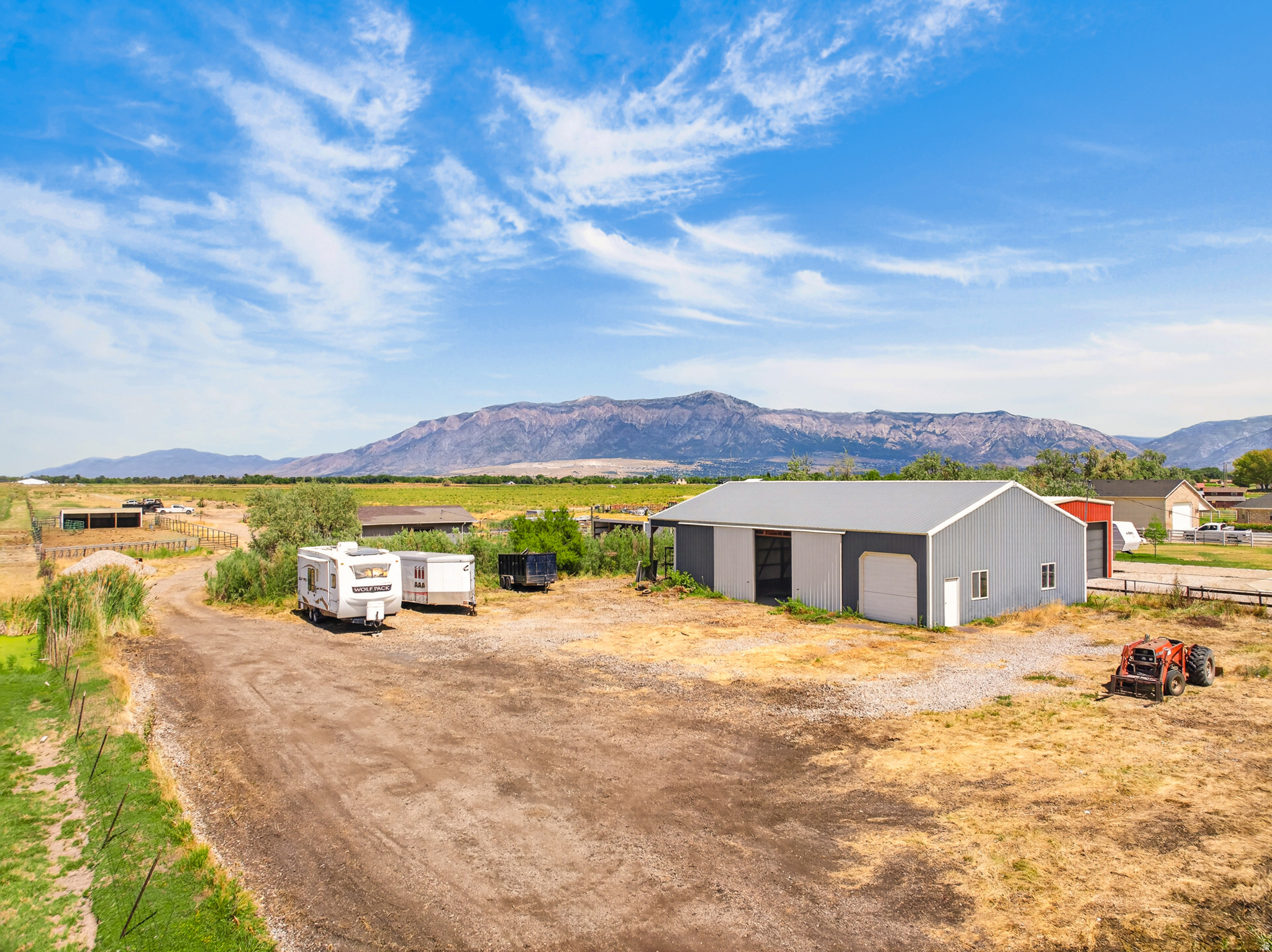 main property photo 45