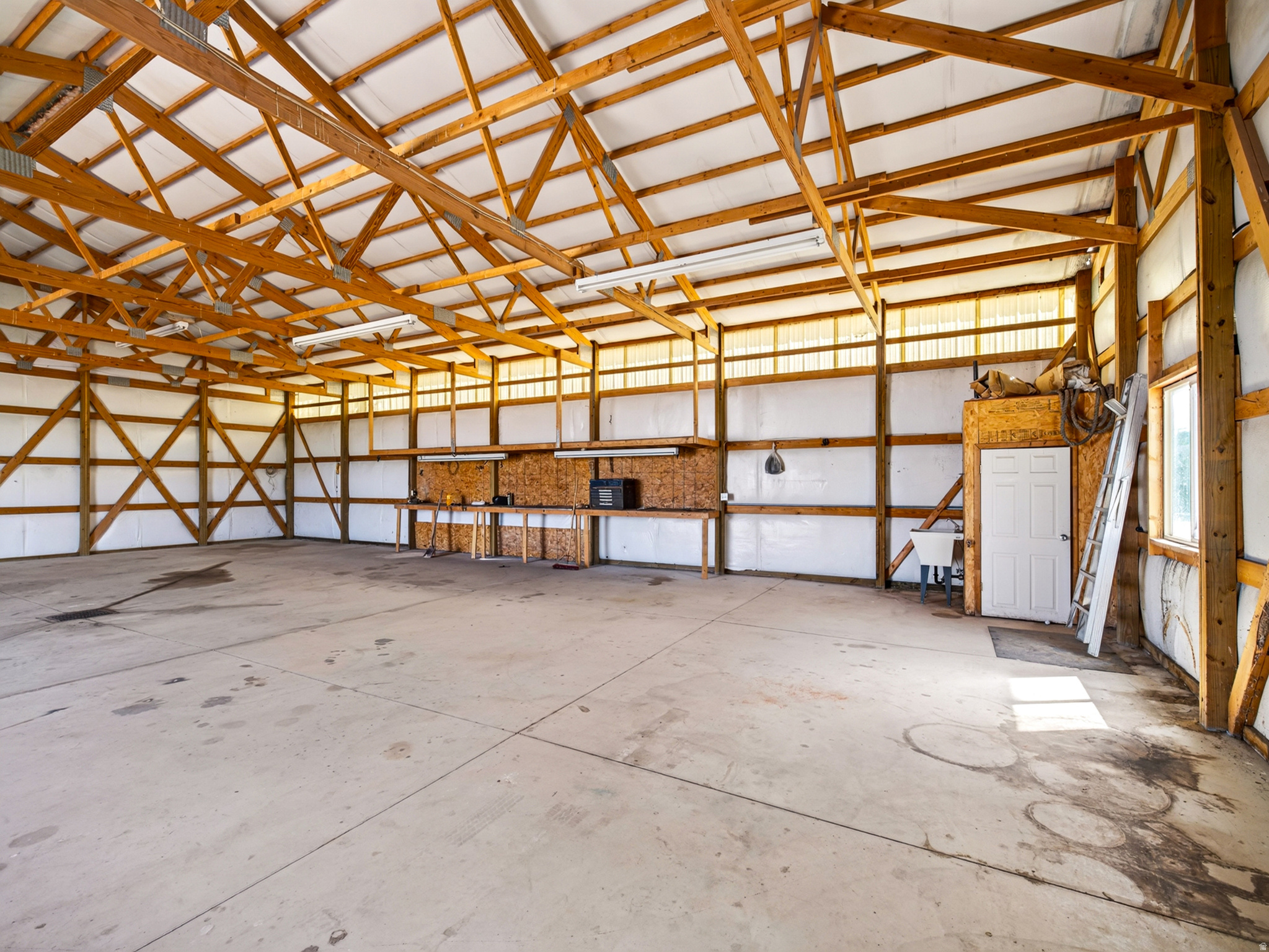 main property photo 53
