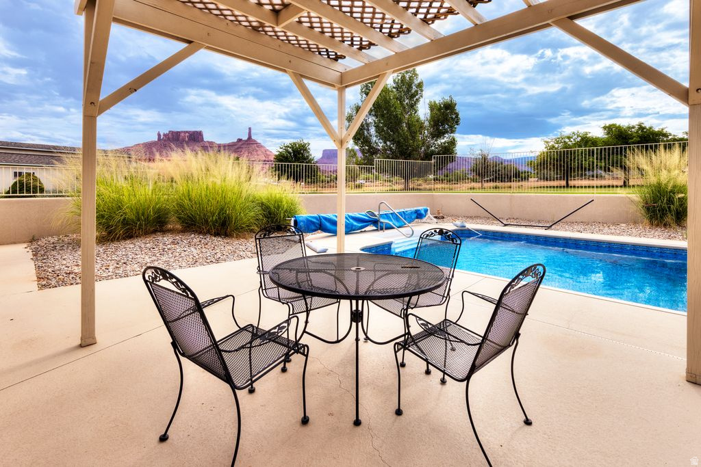 main property photo 46