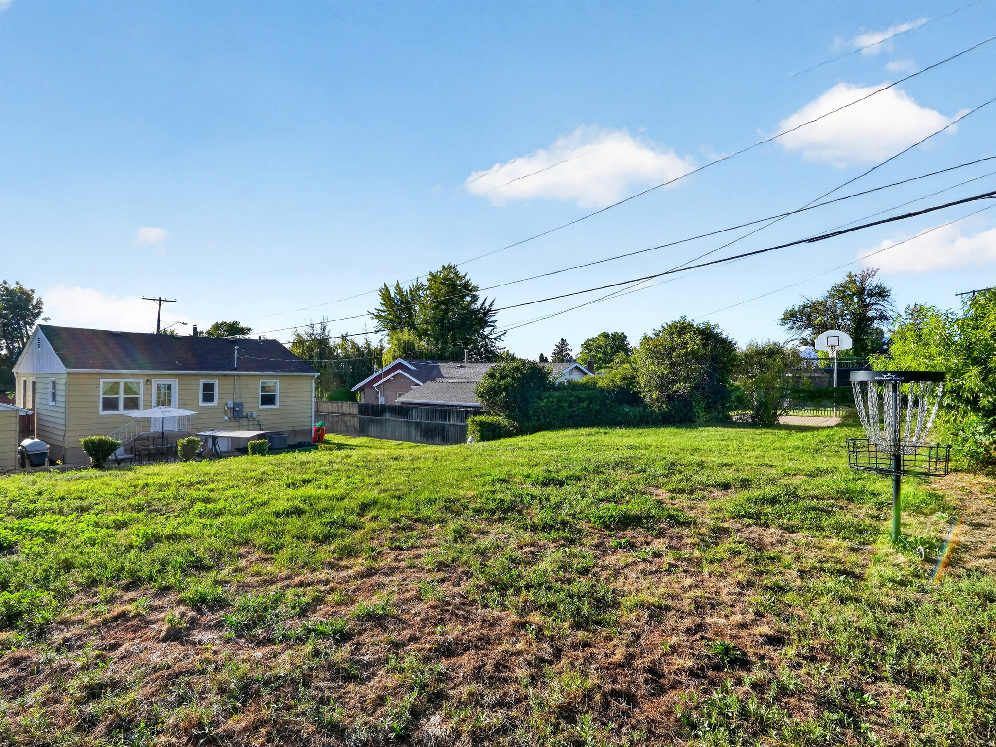 main property photo 20