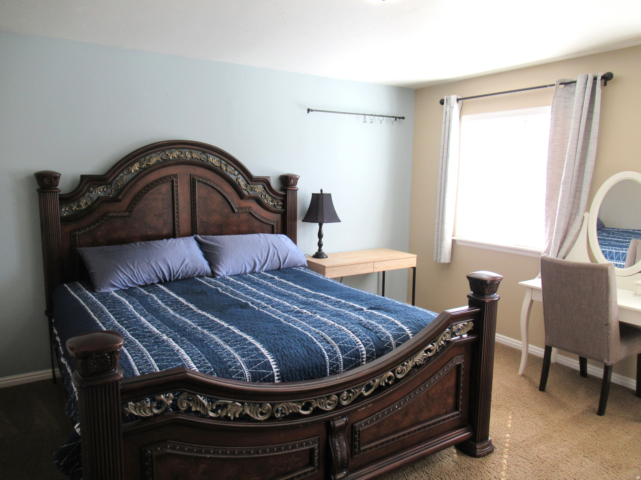 main property photo 10