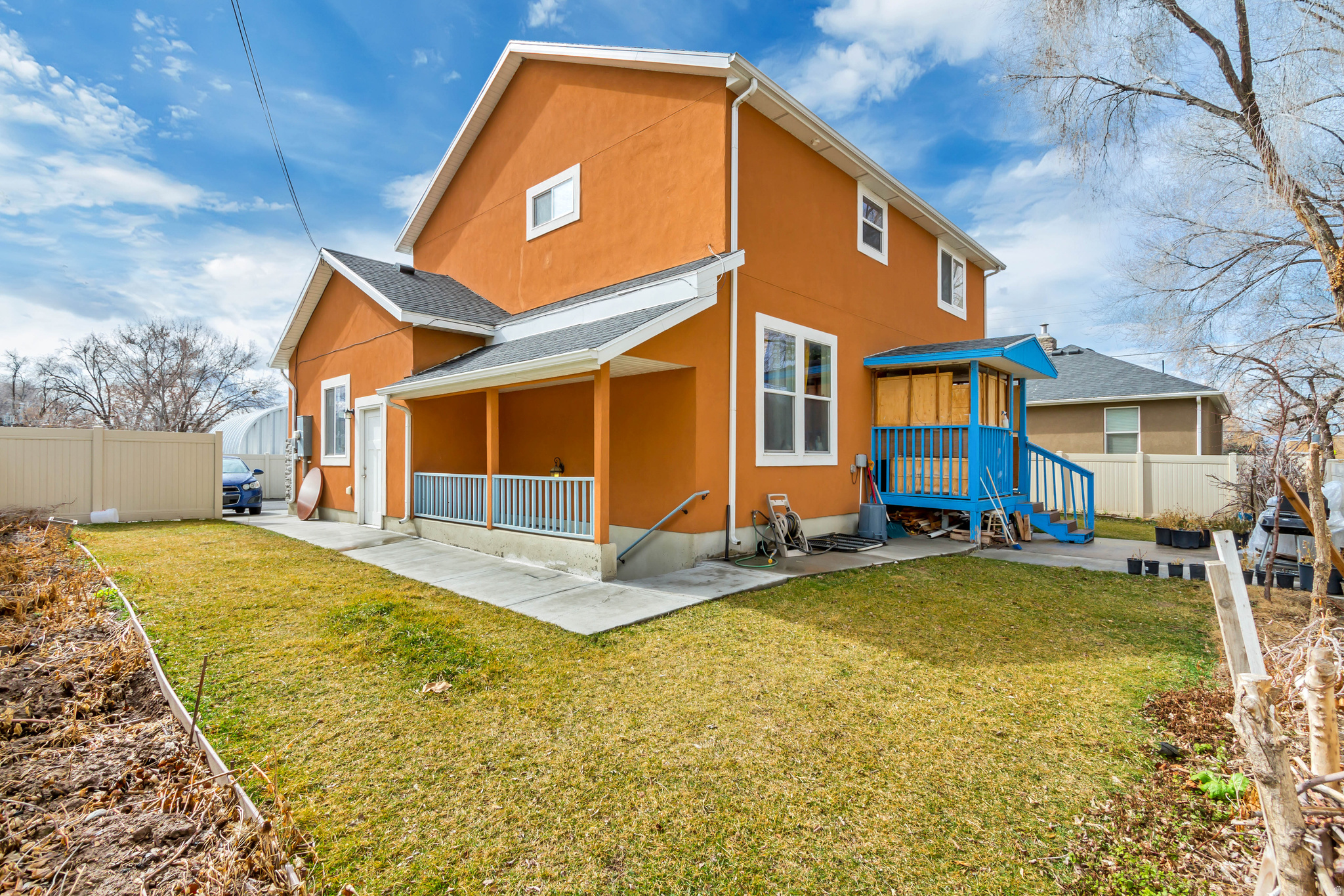 main property photo 22