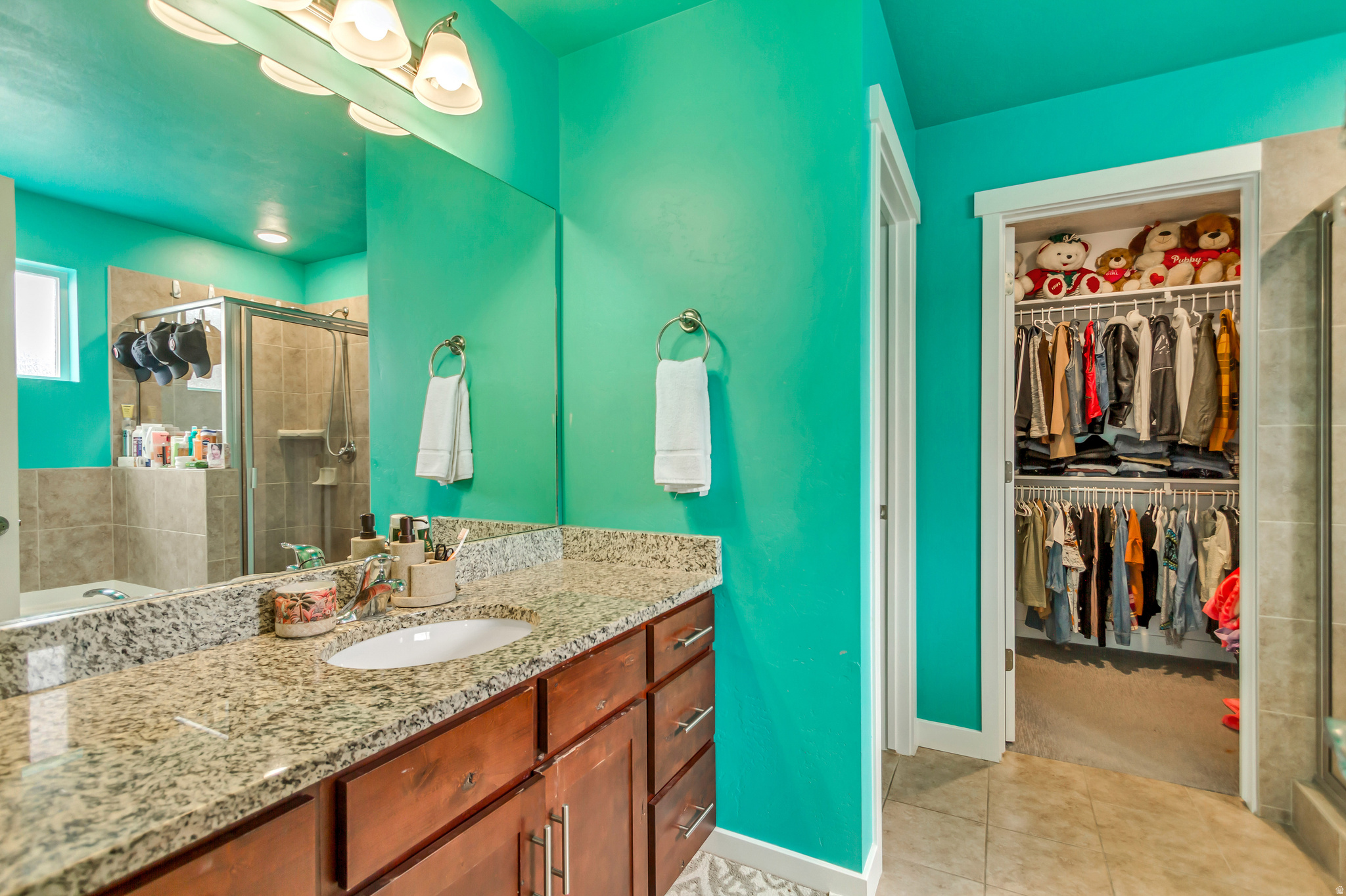 main property photo 8