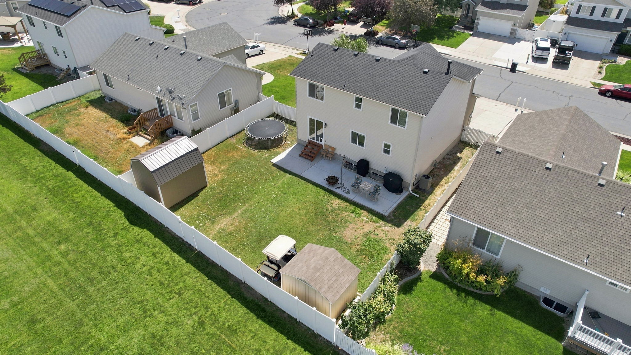 main property photo 27