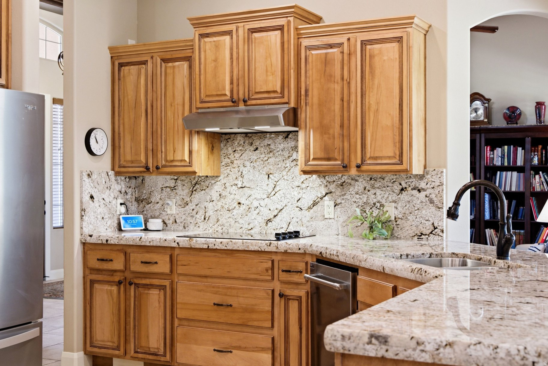 main property photo 22