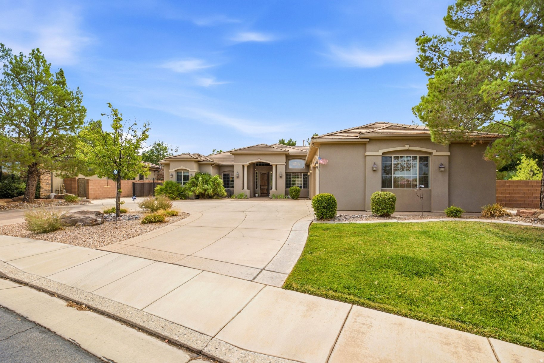 main property photo 53