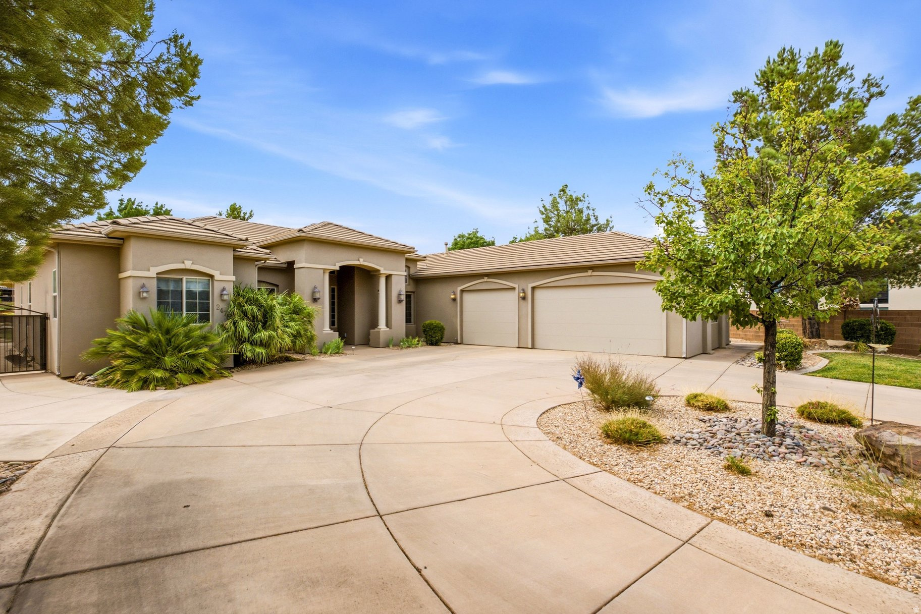 main property photo 54