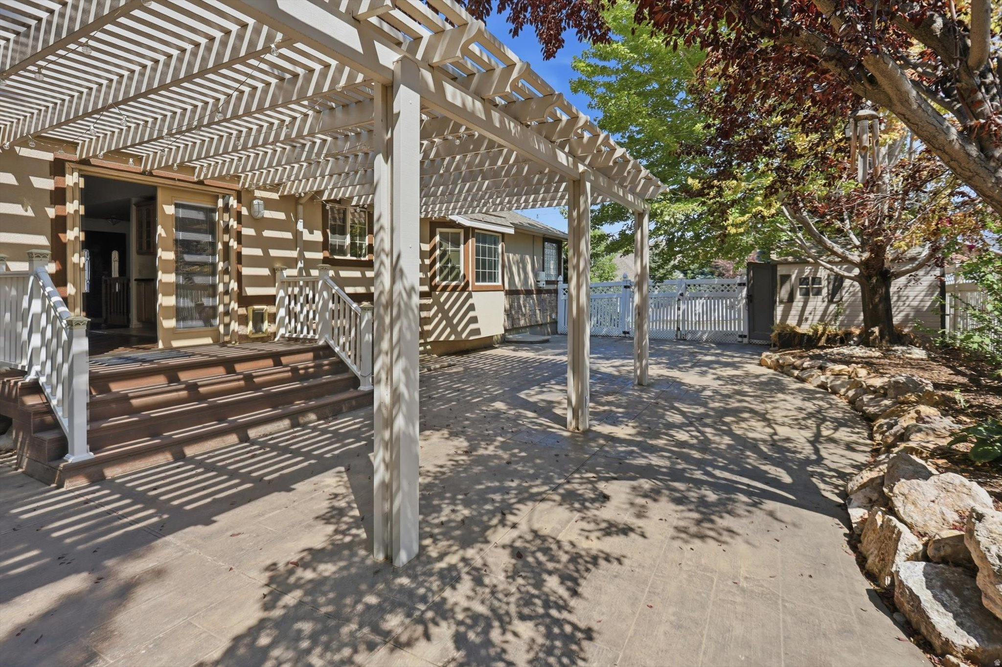 main property photo 59