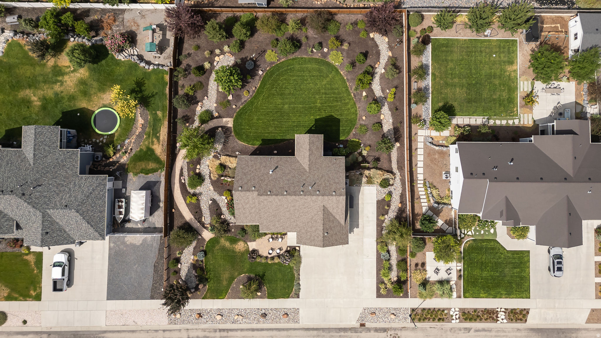 main property photo 44