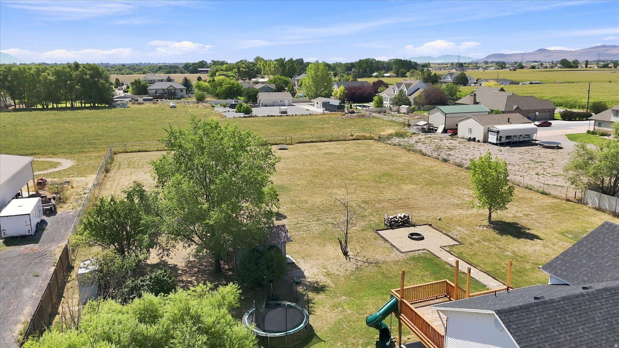 main property photo 58