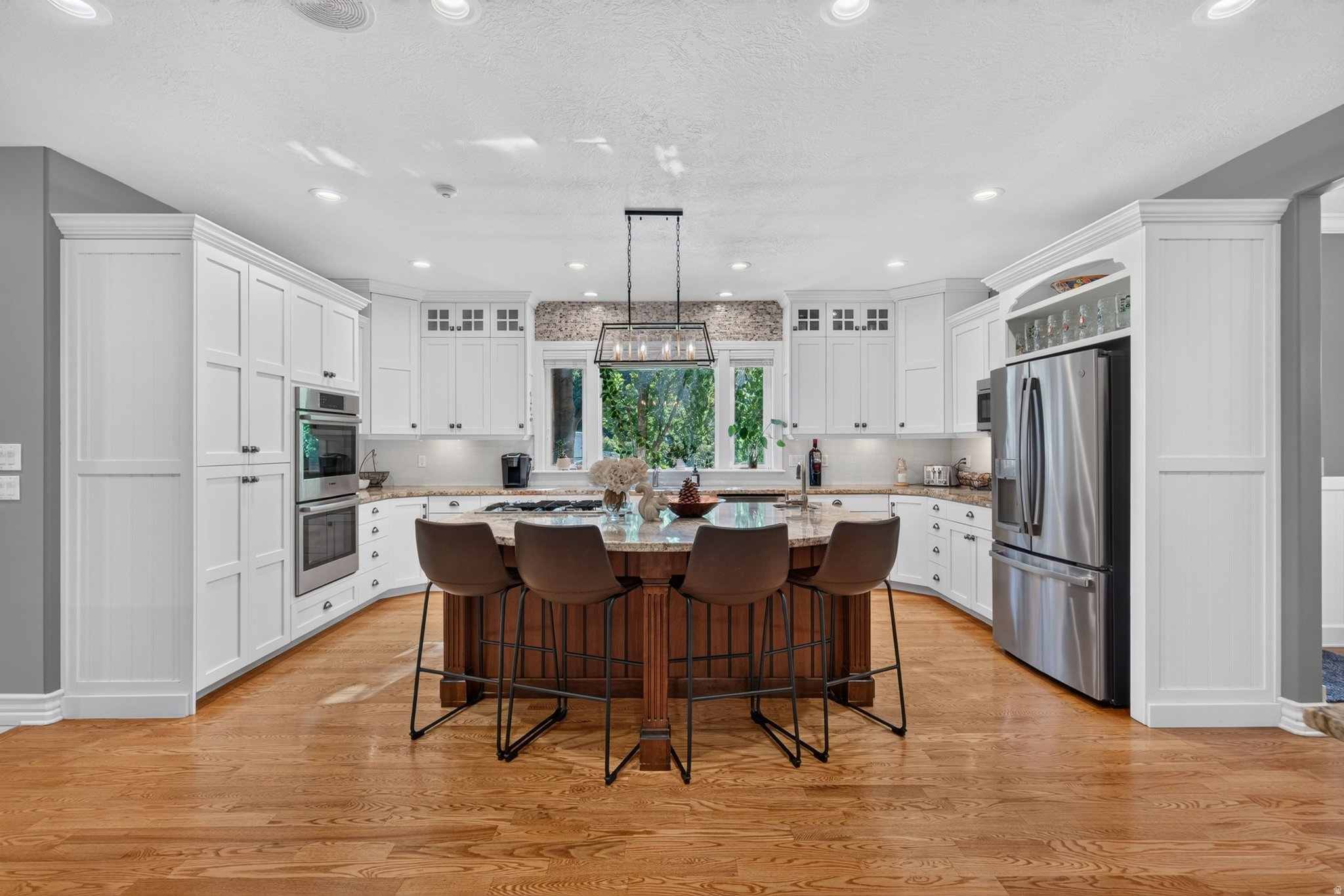 main property photo 93