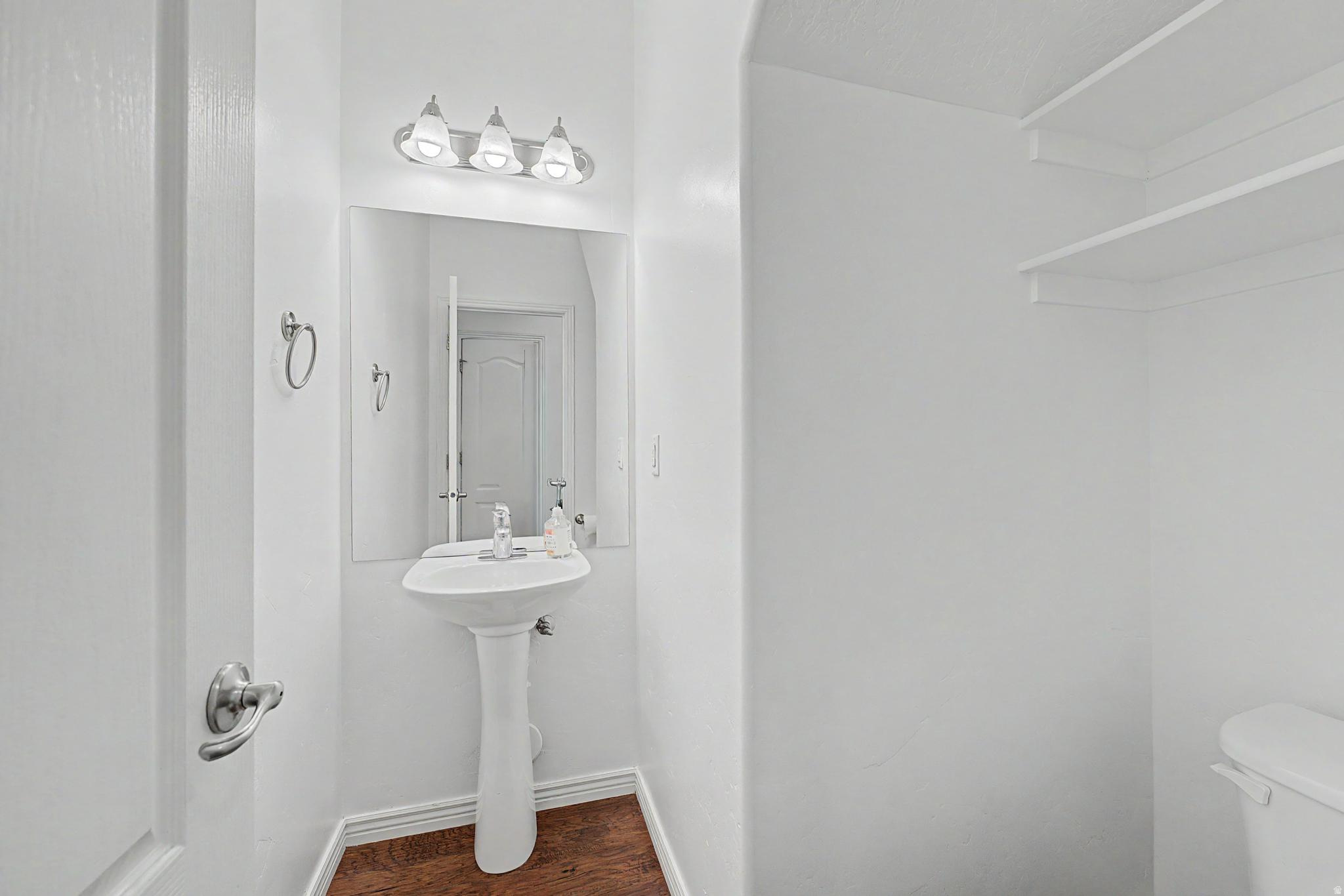 main property photo 12