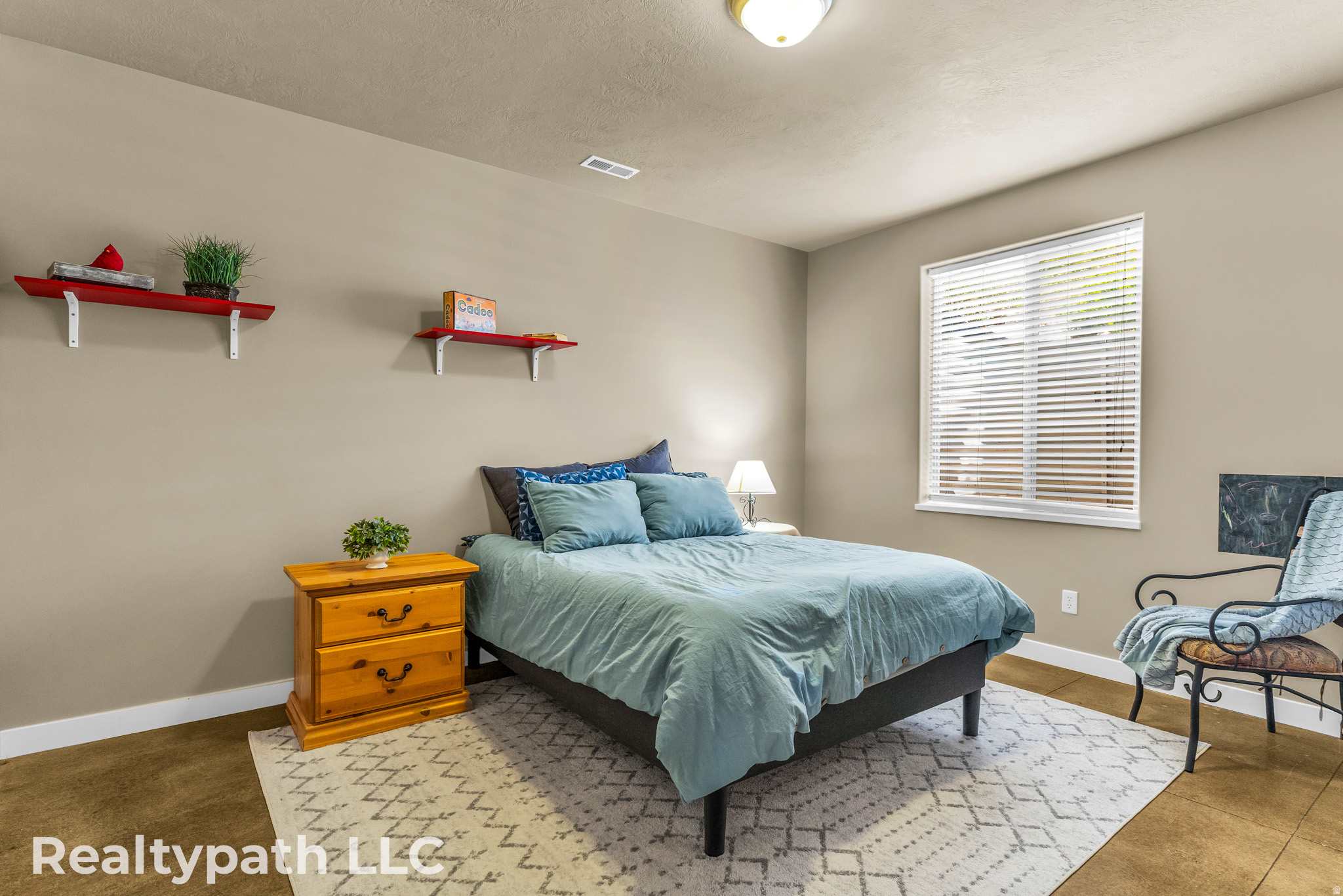 main property photo 61