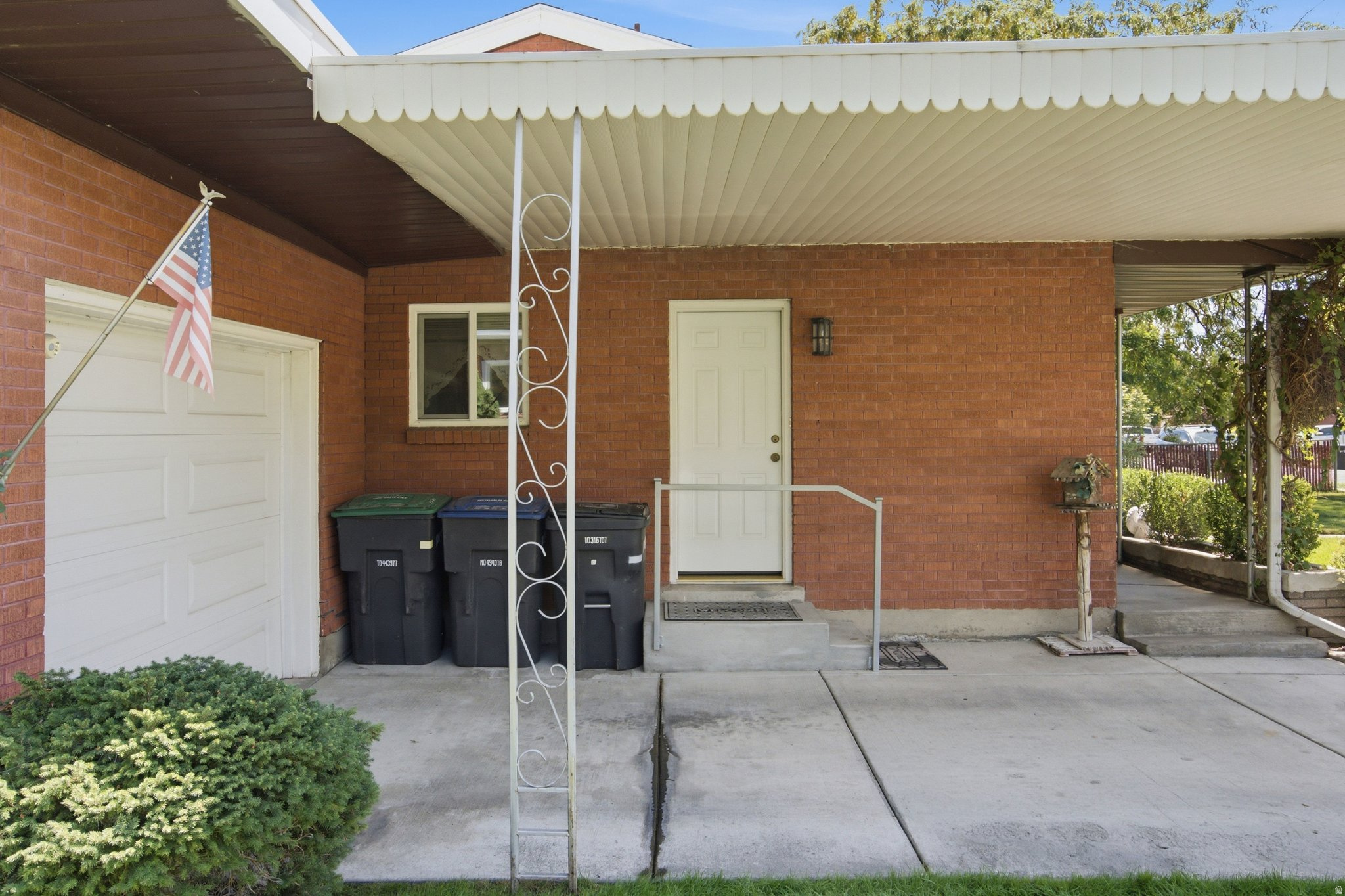 main property photo 42